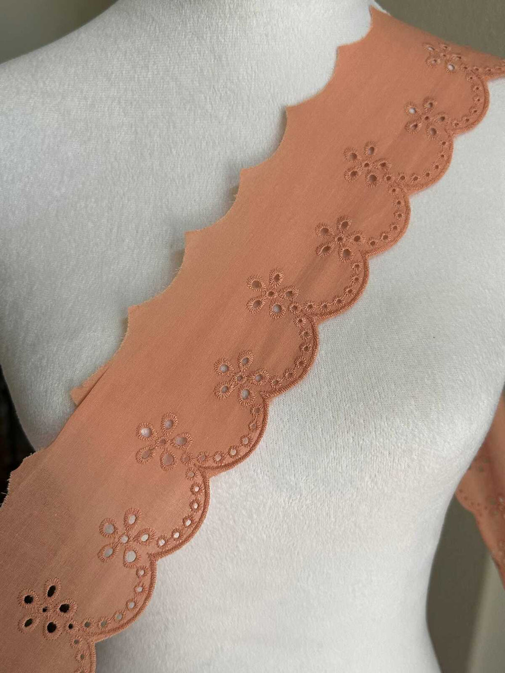 Dusty Peach Coral Eyelet Cotton Lace Trim Symmetrical Double Scalloped Embroidered Ribbon for Gowns Blouses Crafts Sewing, 2.75"