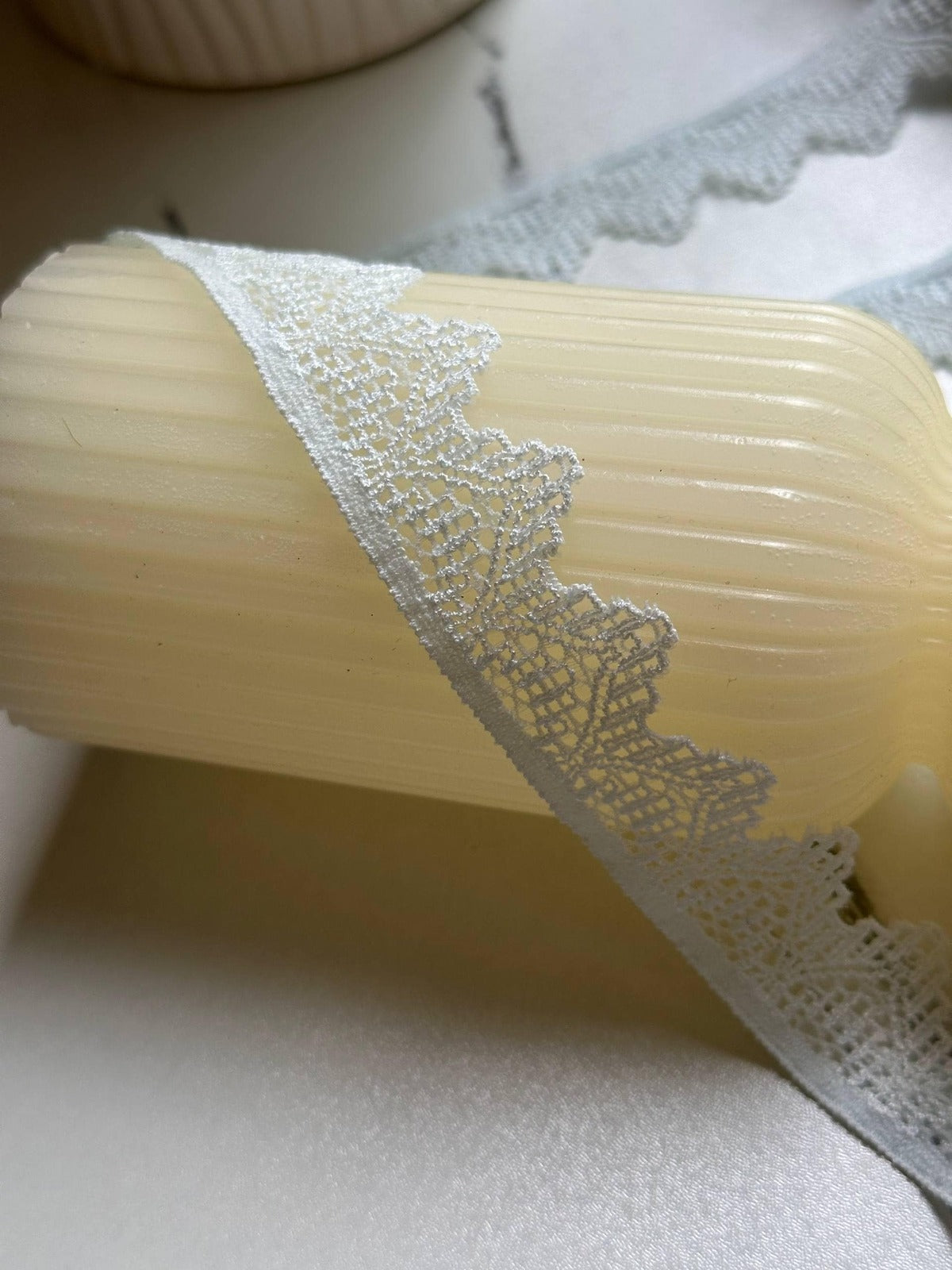 10yds Soft Pale Ice Blue Crown Scalloped Stretch Lace Trim by the Yard, Narrow Elastic Ribbon for Coquette Crafts, 0.85", Retail Wholesale