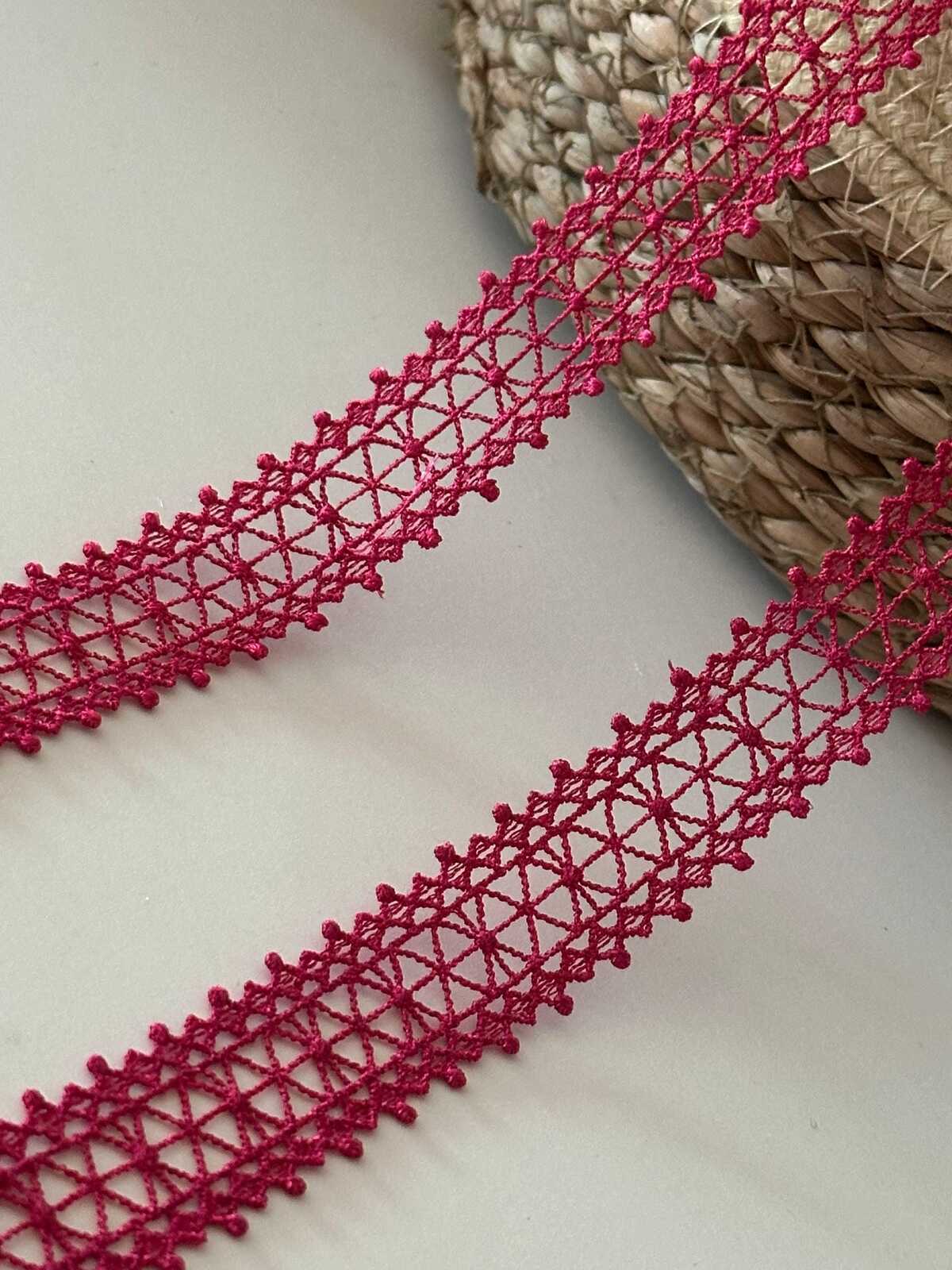 10yds Magenta Guipure Lace Trim, 0.75" Narrow Ribbon, Bulk Clearance Coquette Y2K Lace, Garment Trim, DIY Sewing, Retail Wholesale