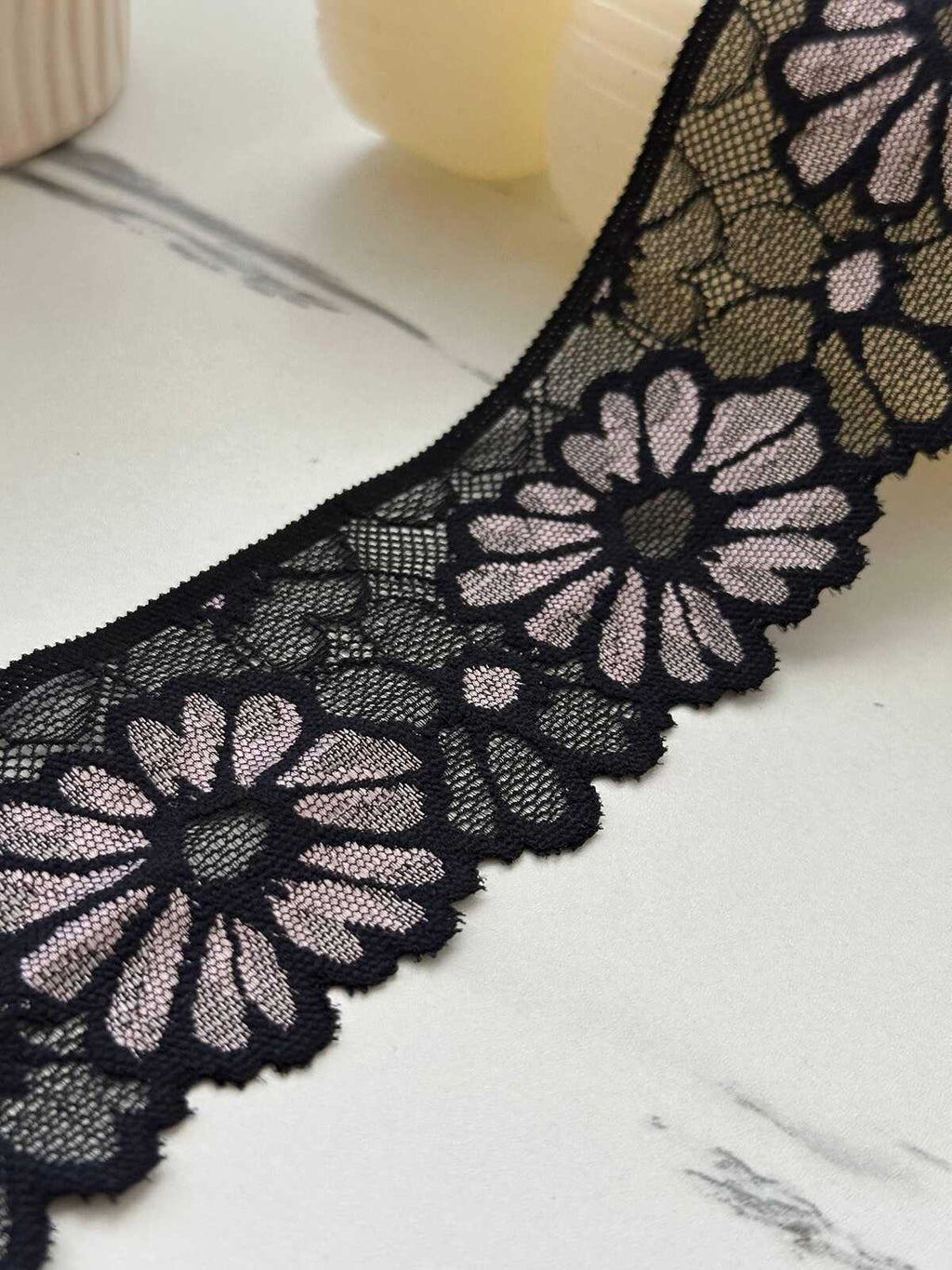 5Yds Stretch 2.3" Black Pink Daisy Floral Scalloped Stretch Lace Wholesale