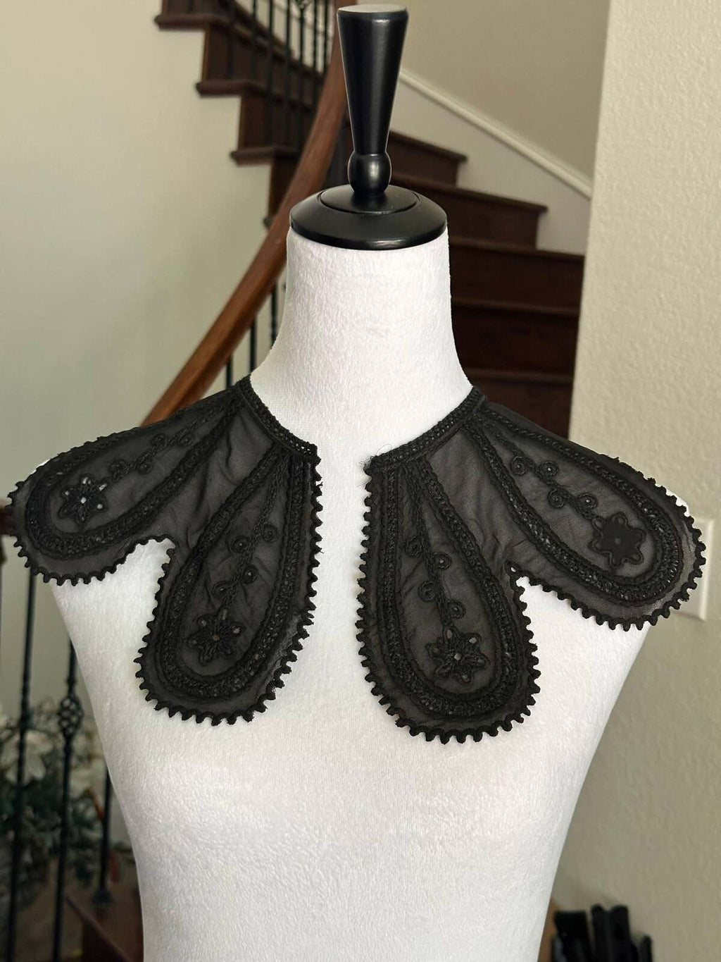 Black Organza Embroidered Lace Collar Detachable Peter Pan Neckline Applique Statement Bodice Motif for Gowns Blouses Crafts, 6"
