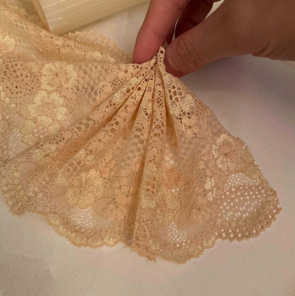 Champagne Gold Floral Stretch Elastic Lace Trim Symmetrical Double Scalloped Wide Galloon Ribbon for Lingerie Gowns Crafts, 4.5"