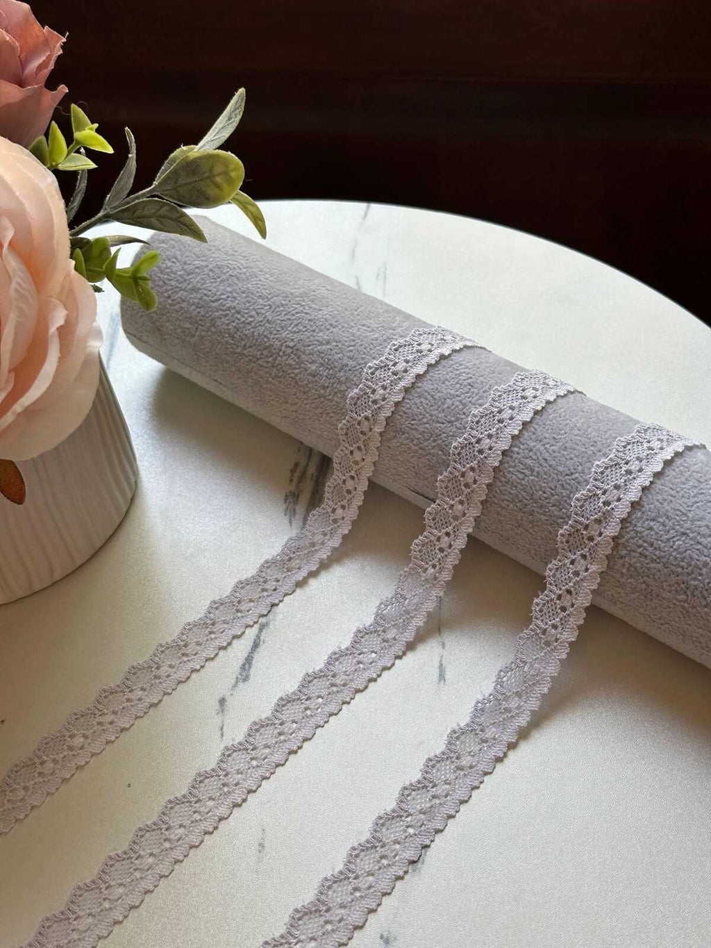10yds Soft Ice Grey Off White Petite Stretch Lace Trim by Yard, Narrow Elastic Ribbon for Crafts, 0.6", Retail Wholesale Bulk