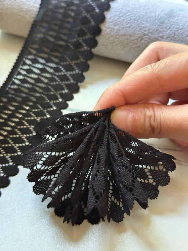 Classic Onyx Black Leaf Pattern Stretch Lace Trim, Symmetrical Double Scalloped Wide Ribbon for Lingerie Underwear Crafts, 2"