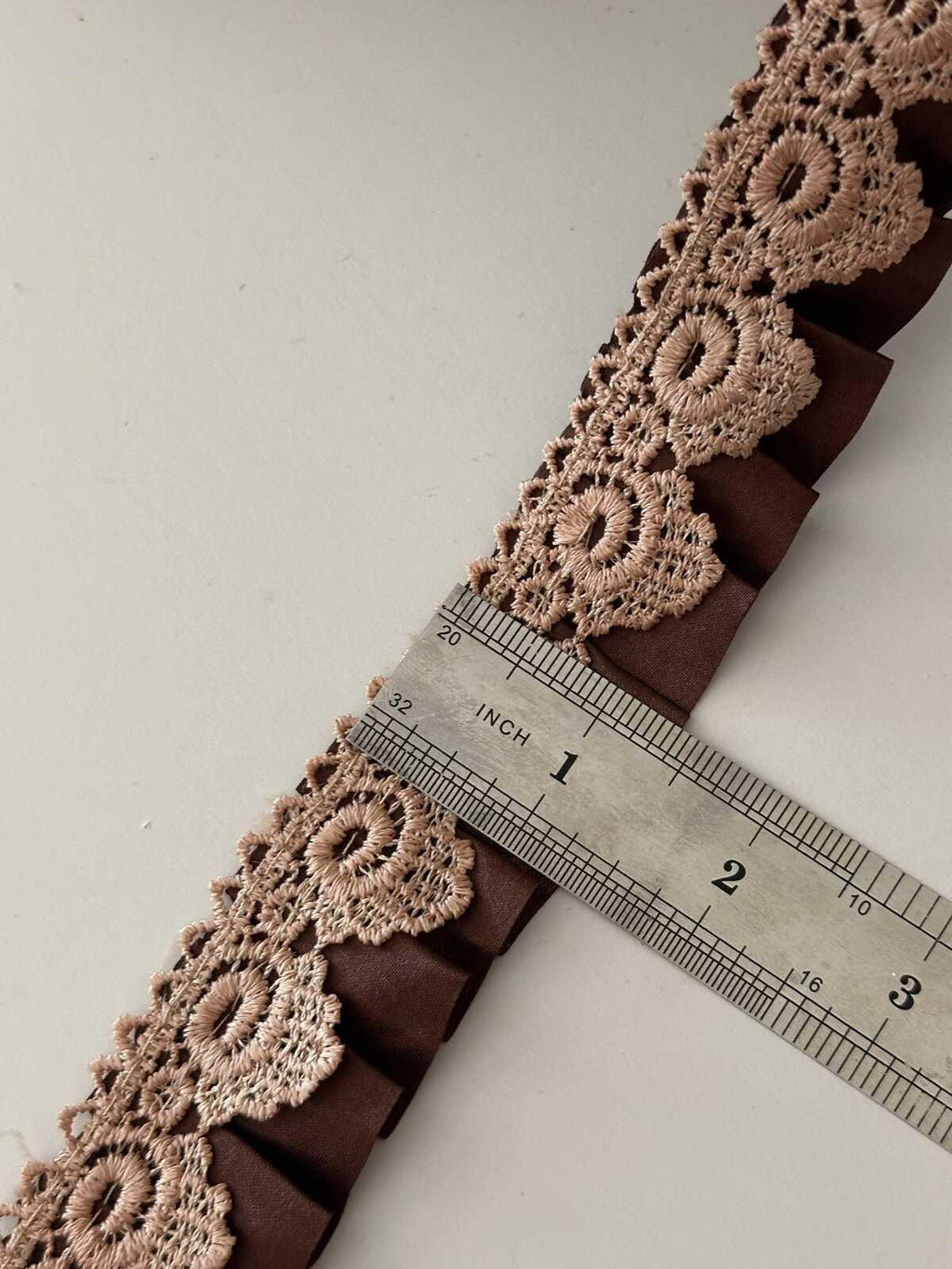 5Yds Non-Stretch 1.4" Brown Pleated Satin Water Soluble Lace Trim, Wholesale