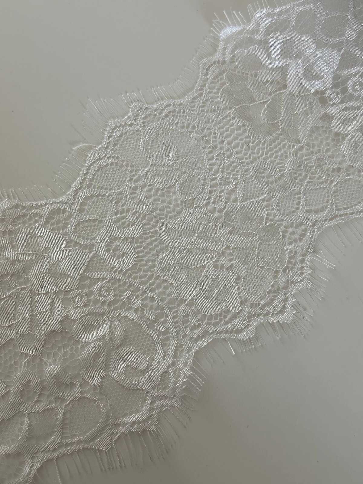 3Yds White Non-Stretch Eyelash Lace, 5" Chantilly Trim, Bulk Clearance Coquette Y2K Lace, Bridal Lace, Garment Trim, Retail Wholesale