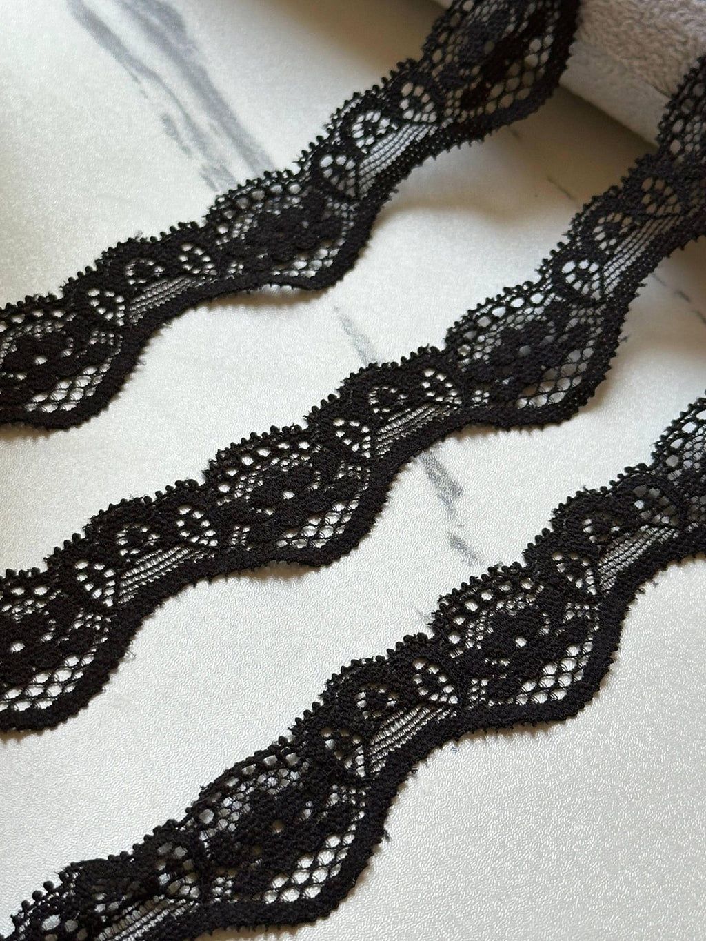 10yds Black Scalloped Wave Stretch Lace Trim by Yard, Elastic Ribbon, Soft Skin Friendly Coquette Craft Supply, 1", Retail Wholesale Bulk