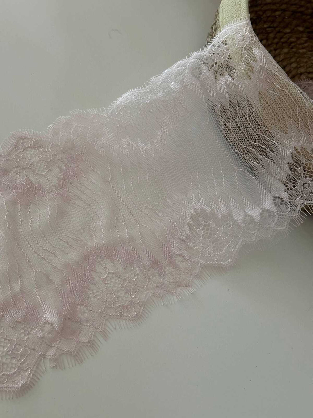 3Yds Pink Eyelash Lace Trim, 6.5" Non-Stretch Chantilly Lace, Bulk Clearance Coquette Y2K Lace, Lingerie, DIY Sewing, Retail Wholesale