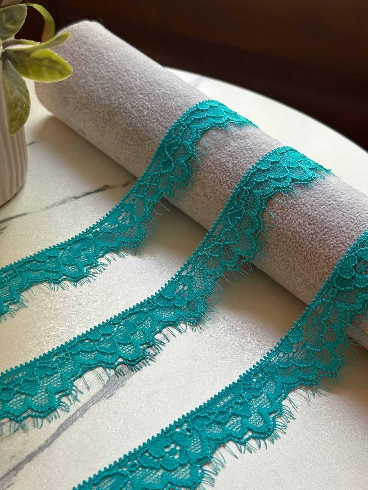 10yds Soft Peacock Teal Blue Floral Eyelash Chantilly Lace Trim by the Yard, Narrow Eyelash Scalloped Ribbon for Apparel Crafts 1" Wholesale