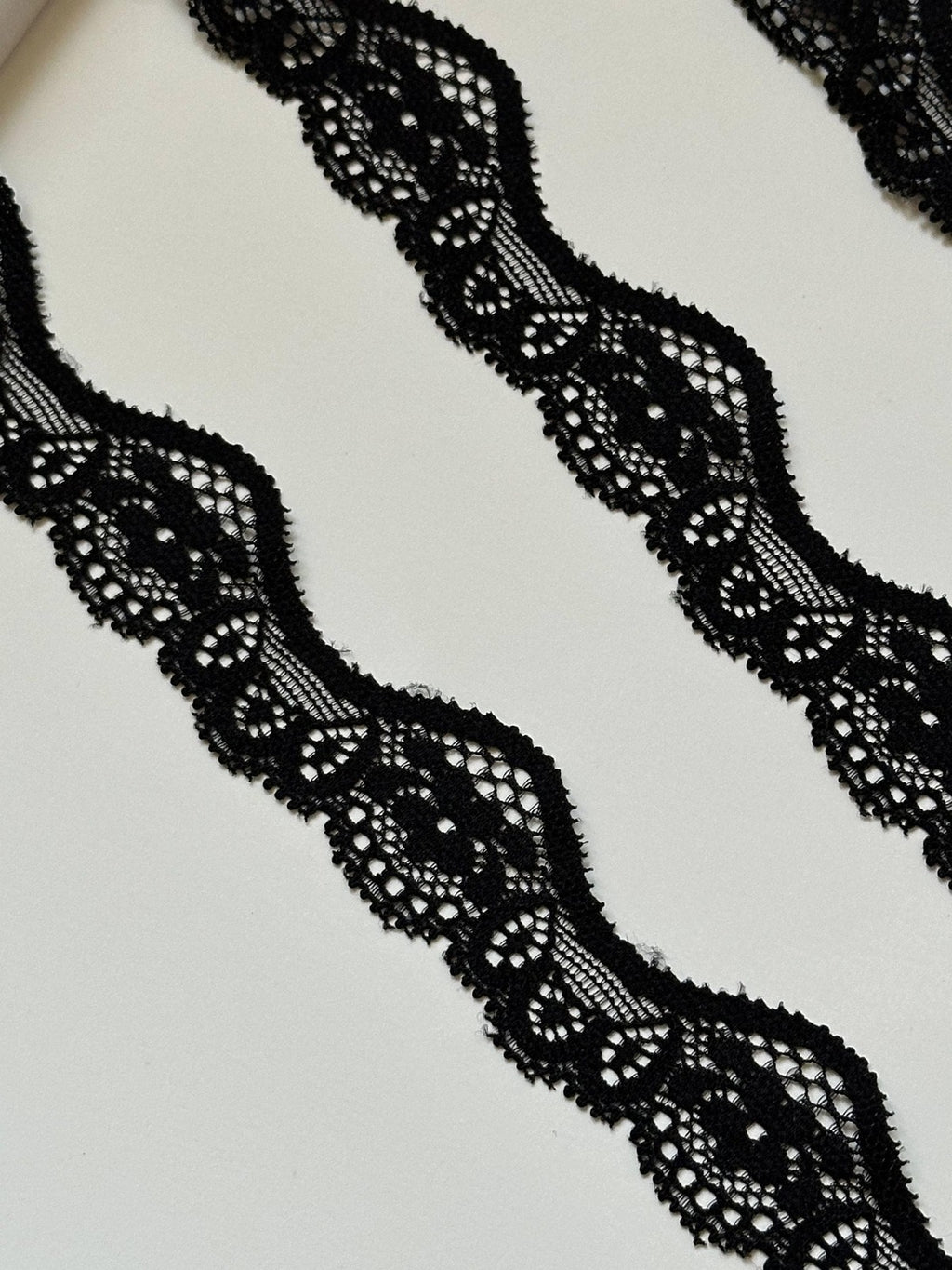 10yds Black Scalloped Wave Stretch Lace Trim by Yard, Elastic Ribbon, Soft Skin Friendly Coquette Craft Supply, 1", Retail Wholesale Bulk