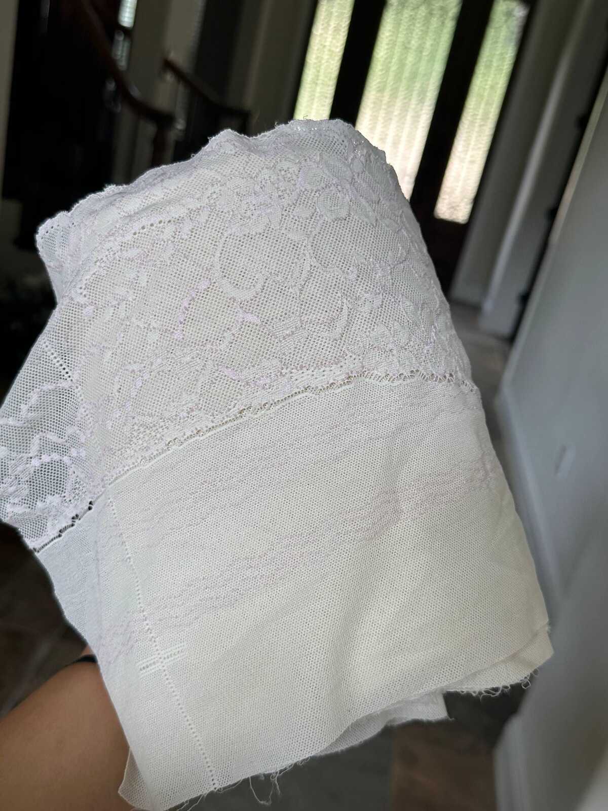 Two Tone Cream Beige & Pale Pink Floral Galloon Lace Trim Symmetrical Double Scalloped Edge Tulle Ribbon for Gowns Crafts Sewing, 7.65"