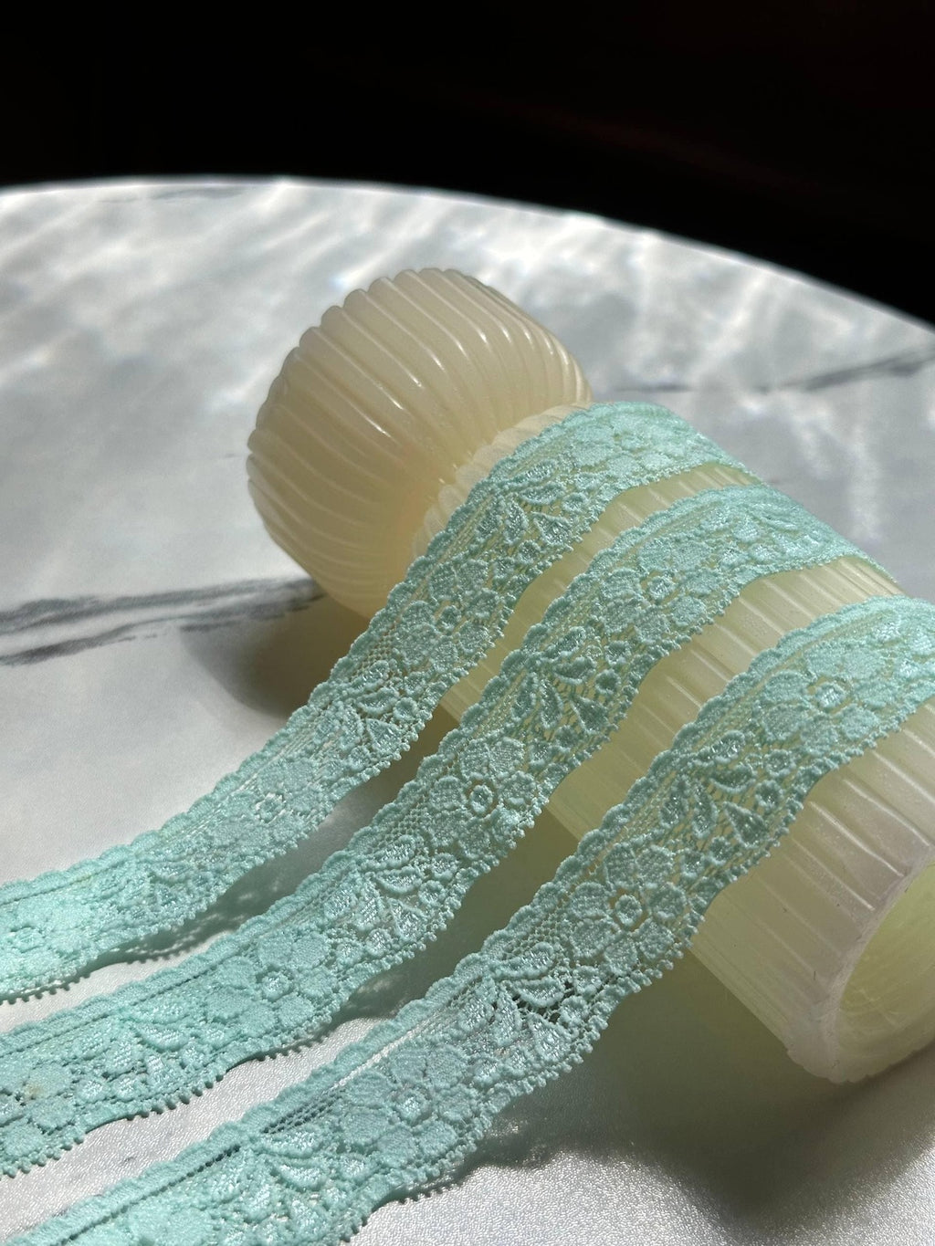 10yds Mint Green Pastel Aqua Floral Stretch Elastic Lace Trim Symmetrical Double Scalloped Narrow Ribbon for Lingerie Craft Sewing, 0.85"