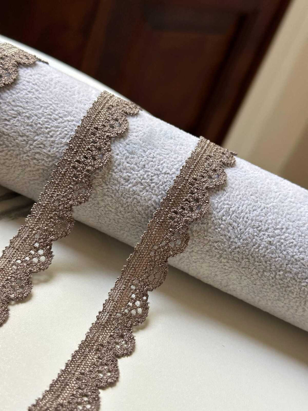 10yds Antique Bronze Gold Geometric Stretch Elastic Lace Trim Single Scalloped Narrow Ribbon for Lingerie Underwear Crafts, 0.6"