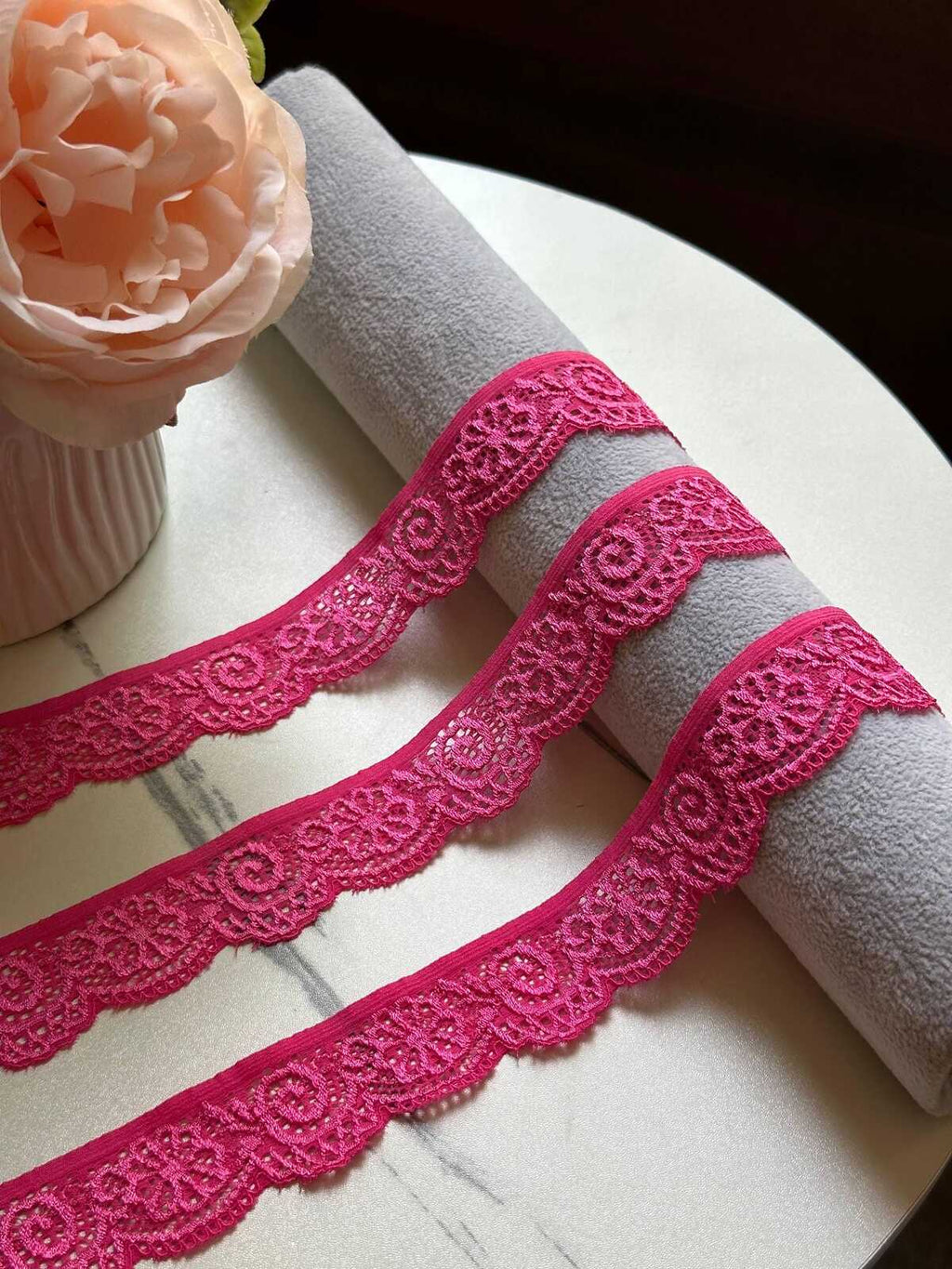 10yds  Vibrant Hot Fuchsia Pink Floral Stretch Lace Trim by the Yard, Scalloped Elastic Ribbon for Coquette Crafts, 1.1" Retail Wholesale