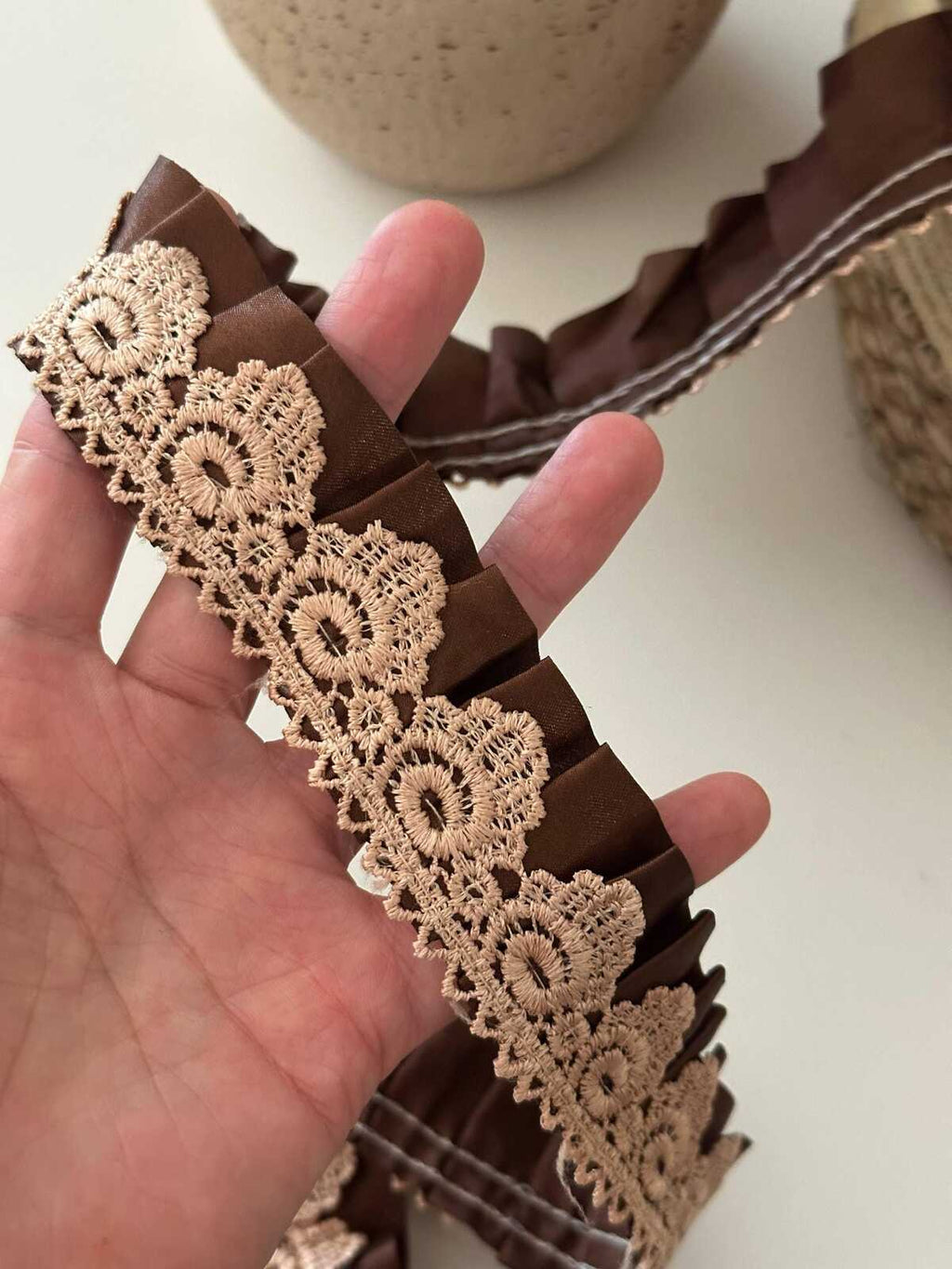 5Yds Non-Stretch 1.4" Brown Pleated Satin Water Soluble Lace Trim, Wholesale