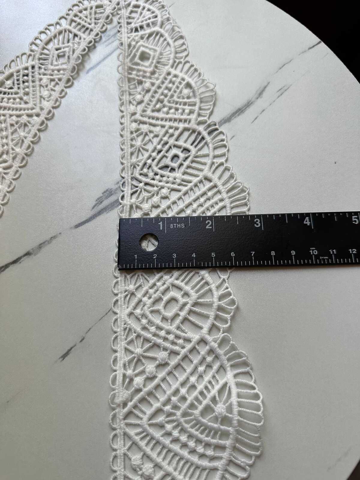 Cream White Geometric V-Neck Guipure Lace Collar Applique, Symmetrical Detachable Embroidered Neckline for Dress Sewing, 12"x2.7"