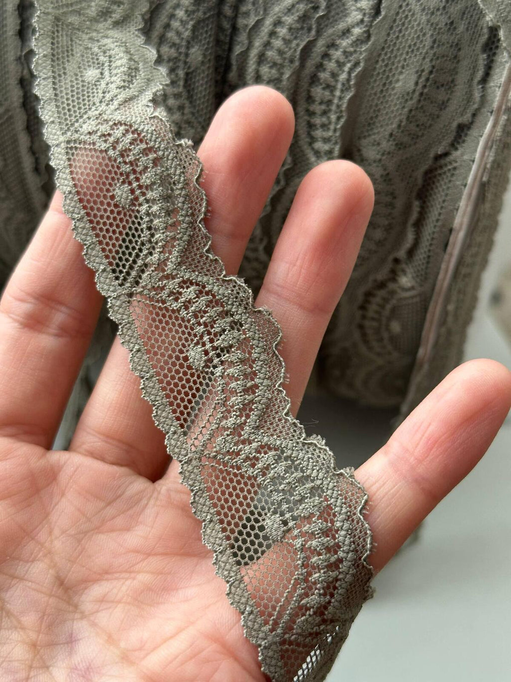 10Yds Stretch 1" Olive Sage Green Scalloped Floral Stretch Lace Wholesale
