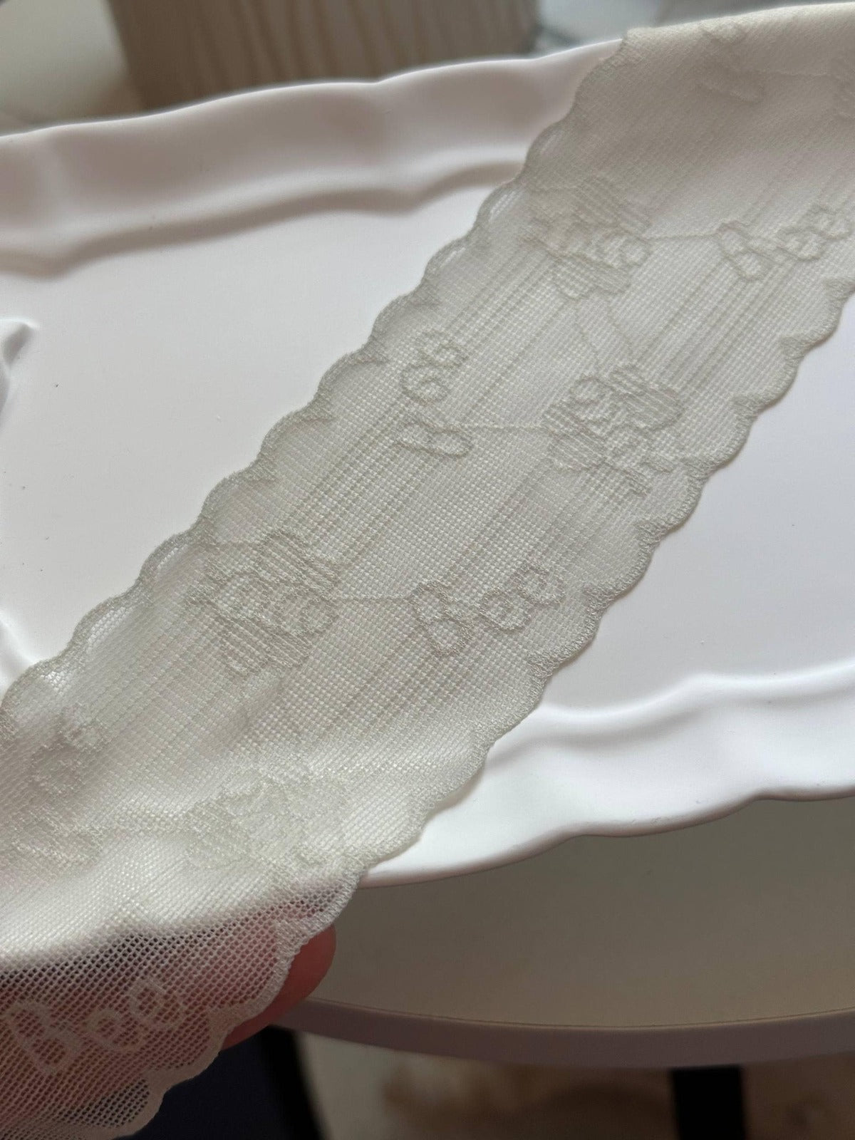 10yds  Ivory White Honeybee Stretch Elastic Lace Trim by the Yard, Super Soft Ultra Flexible Ribbon for Baby Headband Nursery Crafts, 2"