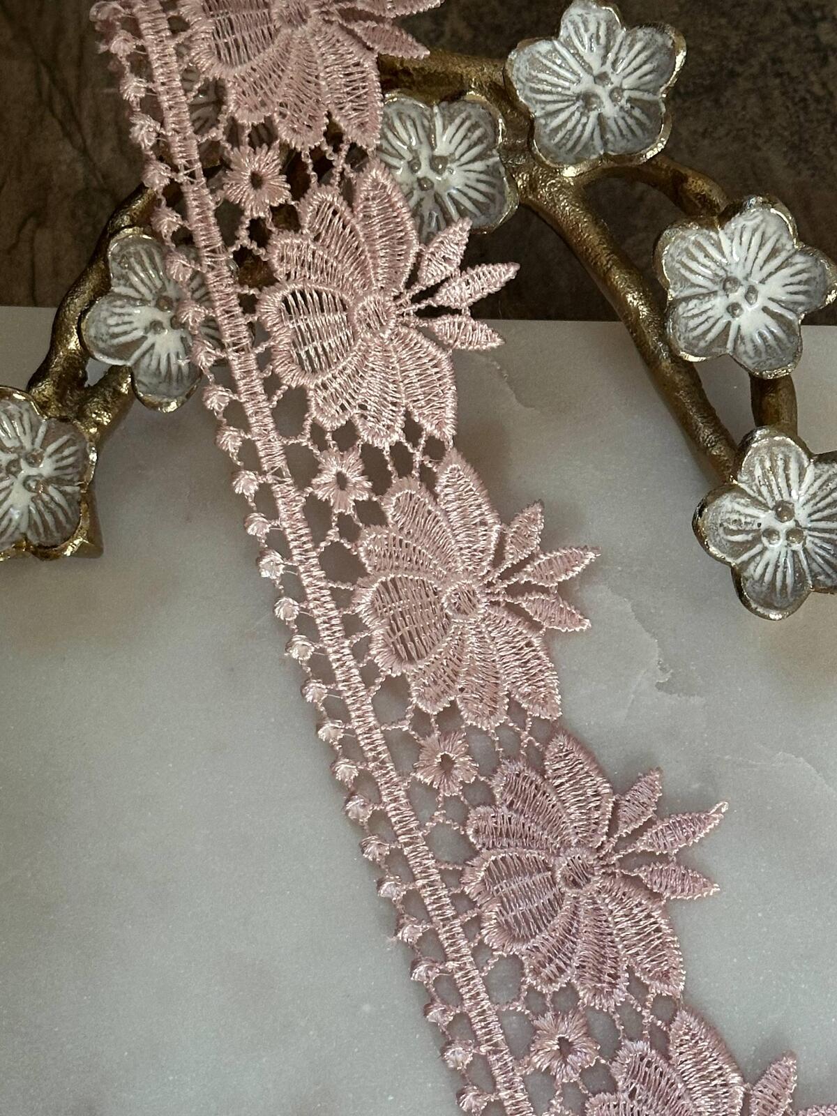 Vintage Dusty Rose Pink Guipure Water Soluble Floral Lace Trim by the Yard, Heavy Venetian Scalloped Ribbon, 2", Retail Wholesale Bulk