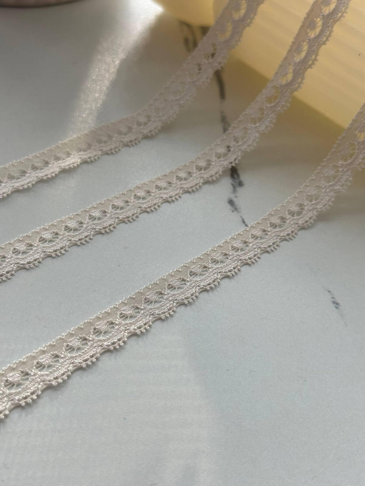 10Yds Japan  Stretch 0.45" Off-White  Eyelash Stretch Lace Wholesale