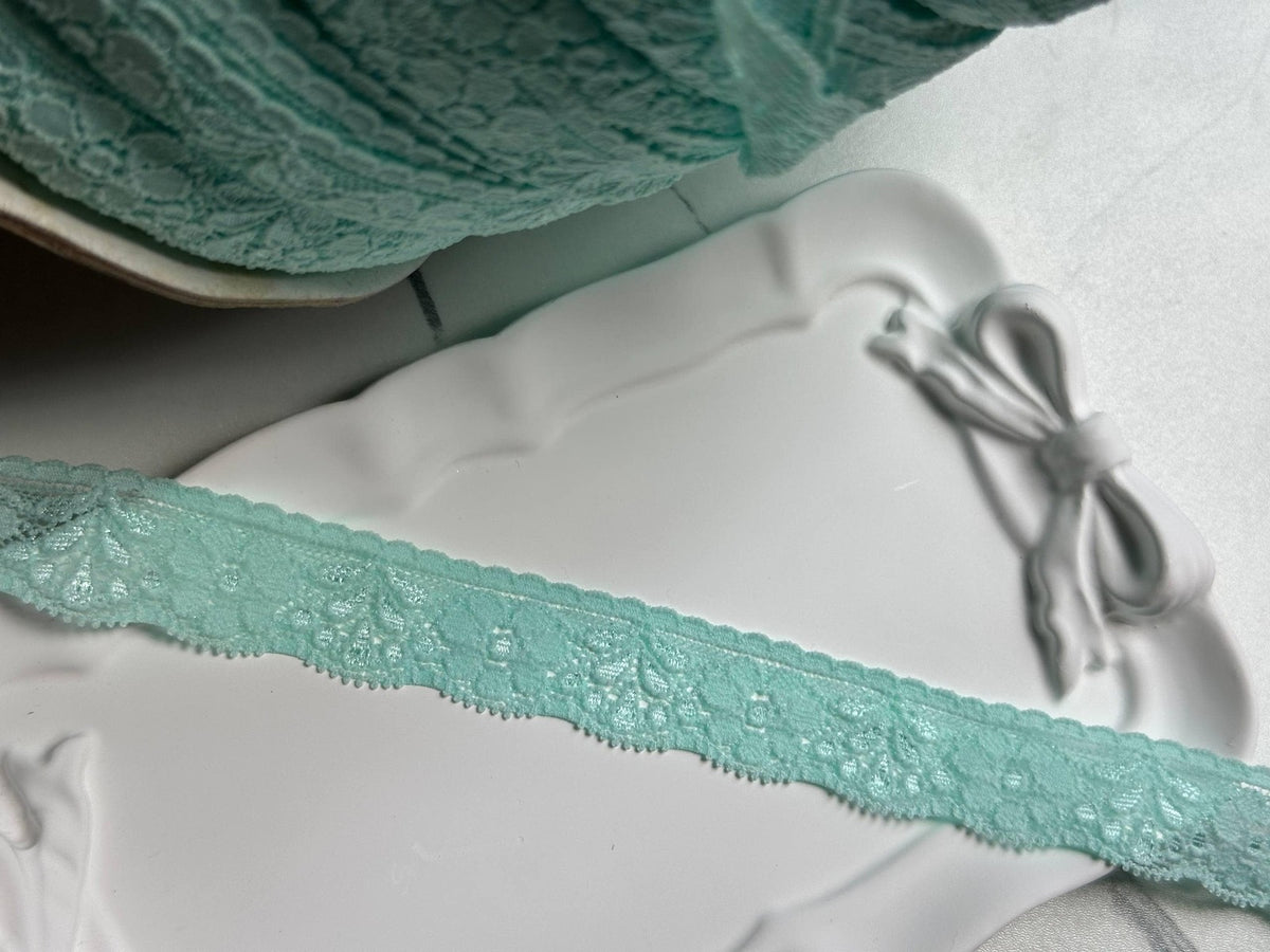10yds Mint Green Pastel Aqua Floral Stretch Elastic Lace Trim Symmetrical Double Scalloped Narrow Ribbon for Lingerie Craft Sewing, 0.85"