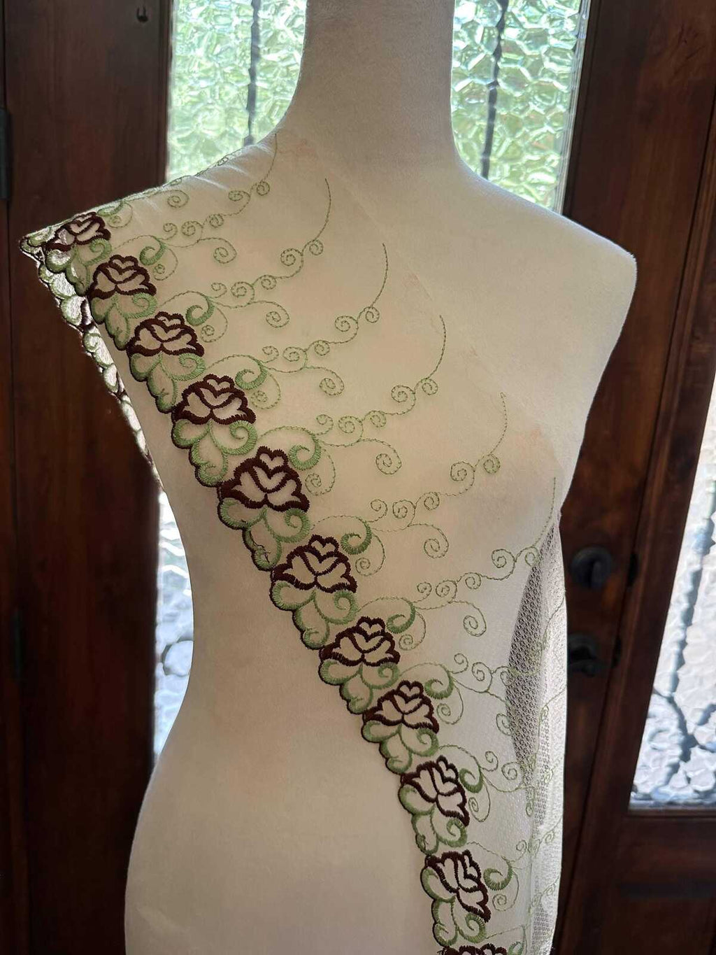 6.5" Pink Gradient Lace Trim Wide Embroidered Soft Tulle Mesh Two Tone Scalloped Edge Green Floral Ribbon for Lingerie Garment Sewing