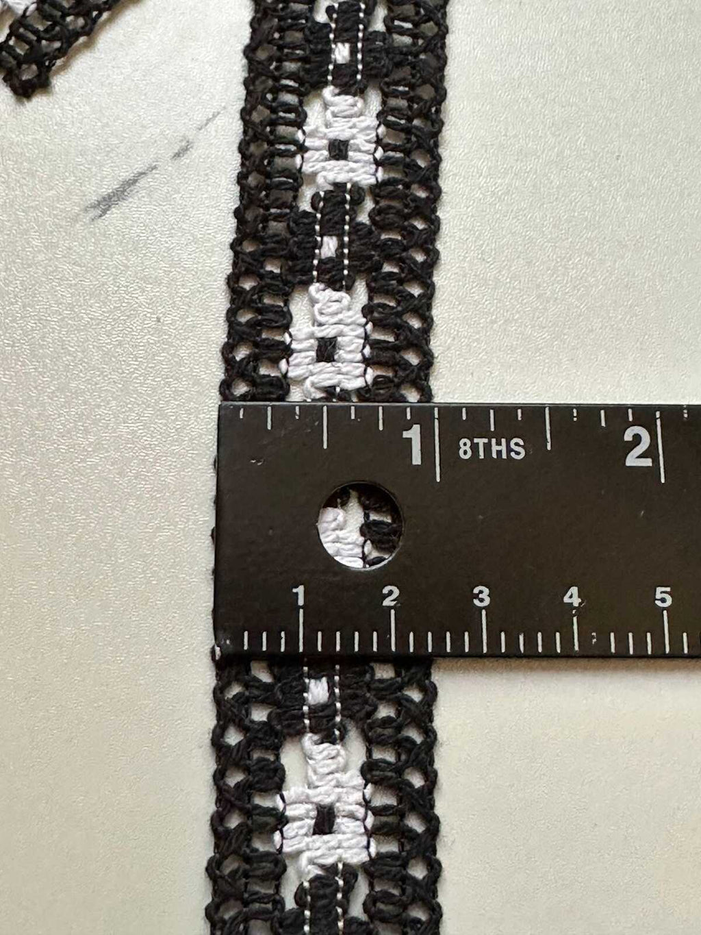 Black White Daisy Crochet Cotton Lace Trim by the Yard, Narrow Geometric Floral Insertion Ribbon for Garment Home Sewing Crafts, 1"