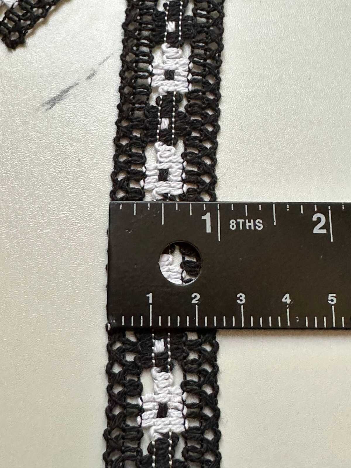 Black White Daisy Crochet Cotton Lace Trim by the Yard, Narrow Geometric Floral Insertion Ribbon for Garment Home Sewing Crafts, 1"