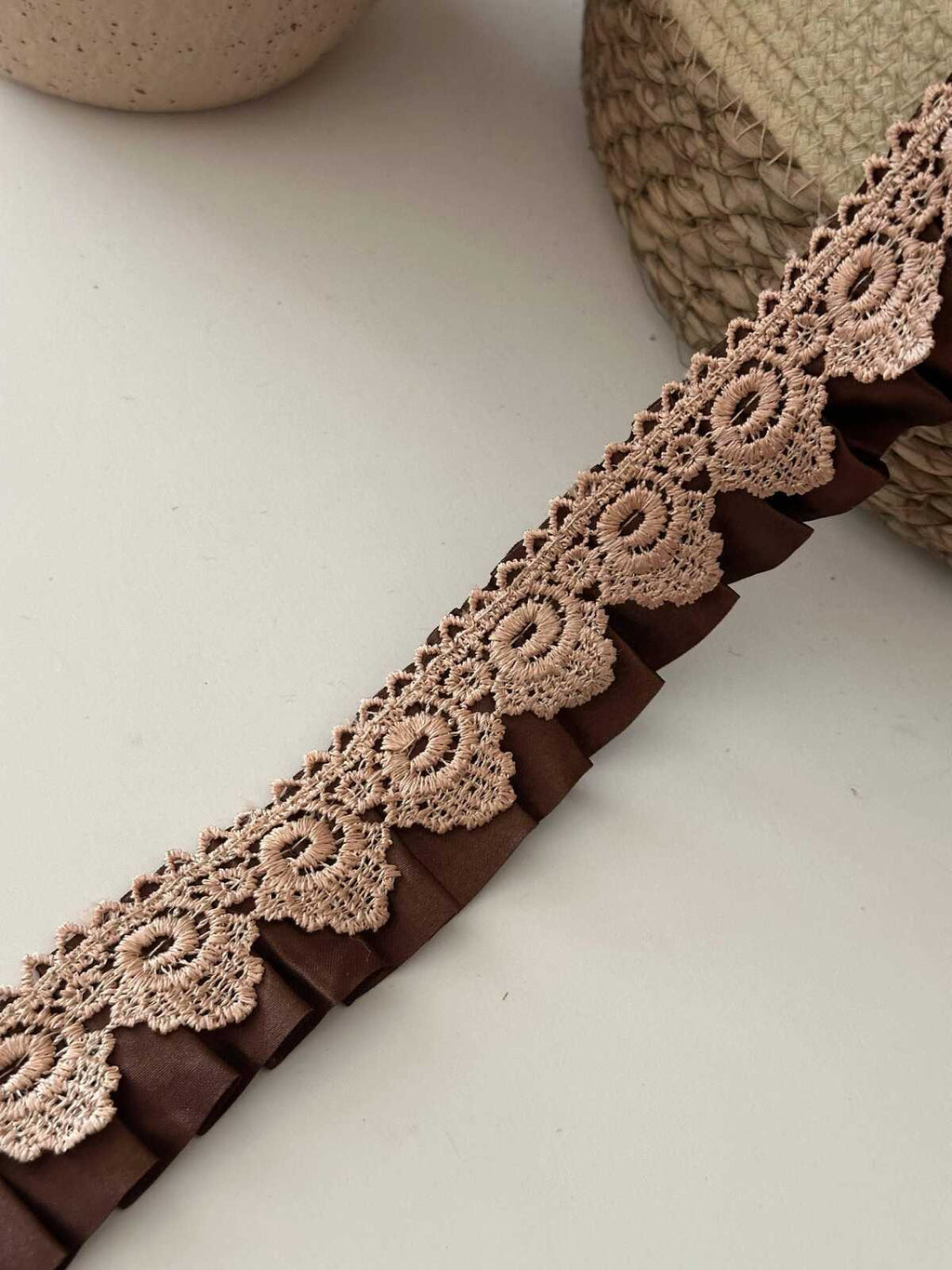 5Yds Non-Stretch 1.4" Brown Pleated Satin Water Soluble Lace Trim, Wholesale