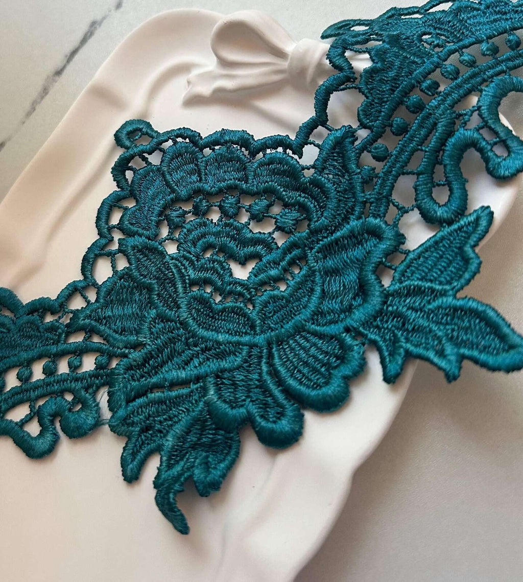 Teal Green Guipure Water Soluble Chemical Lace Trim by the Yard, 3D Floral Venetian Ribbon for Evening Gowns, 3.5"