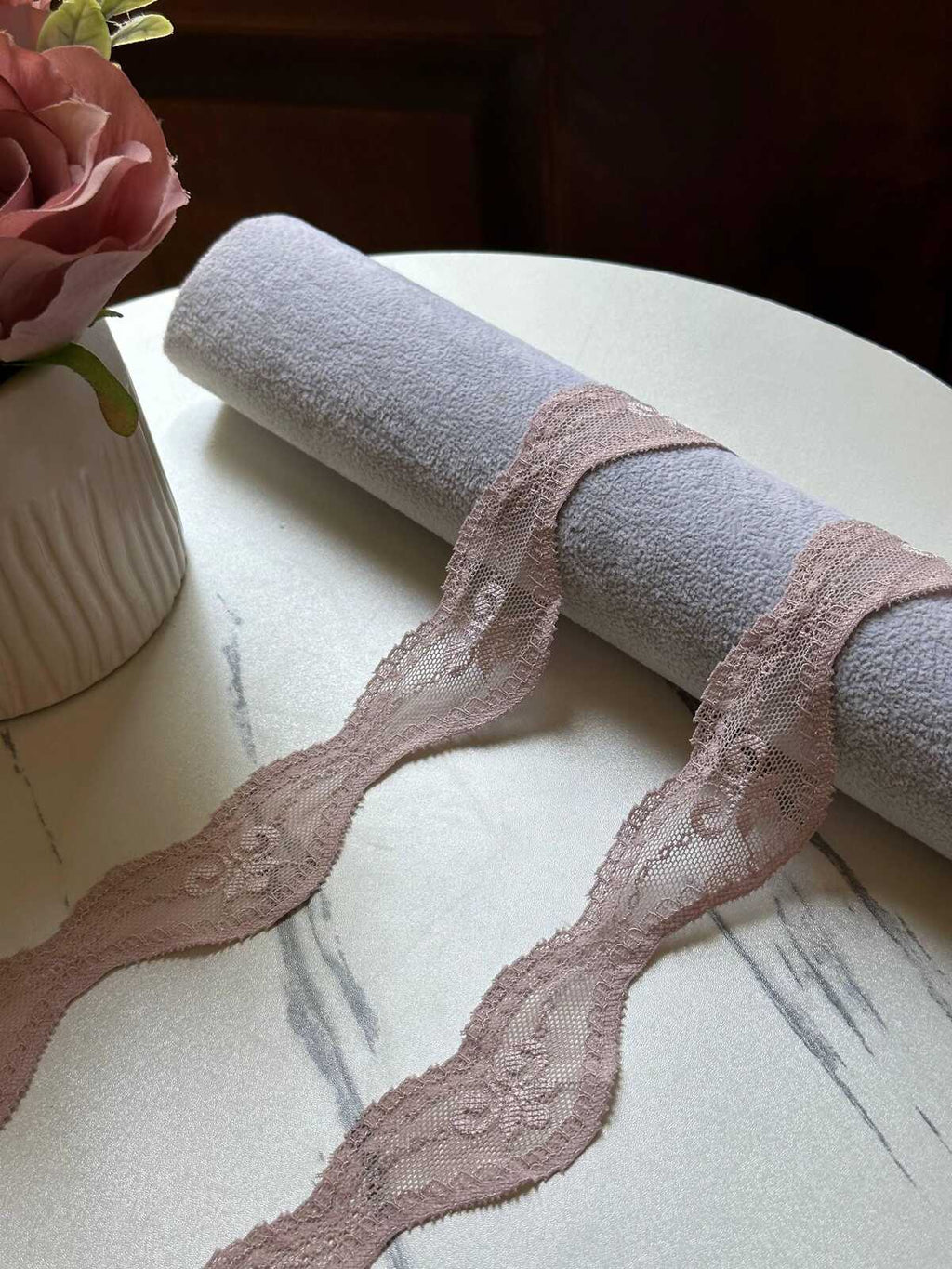 10yds Soft Dusty Mauve Floral Wavy Stretch Lace Trim by the Yard, Scalloped Elastic Ribbon for Coquette Crafts, 1.3", Retail Wholesale Bulk
