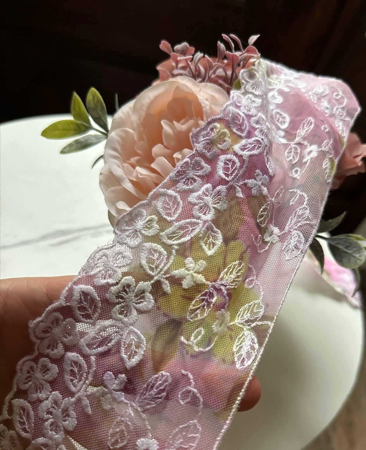 Gradient Floral Embroidered Mesh Tulle Lace Trim Single Scalloped Pink Yellow Purple Non Stretch Ribbon for Gowns Lingerie Crafts, 3"