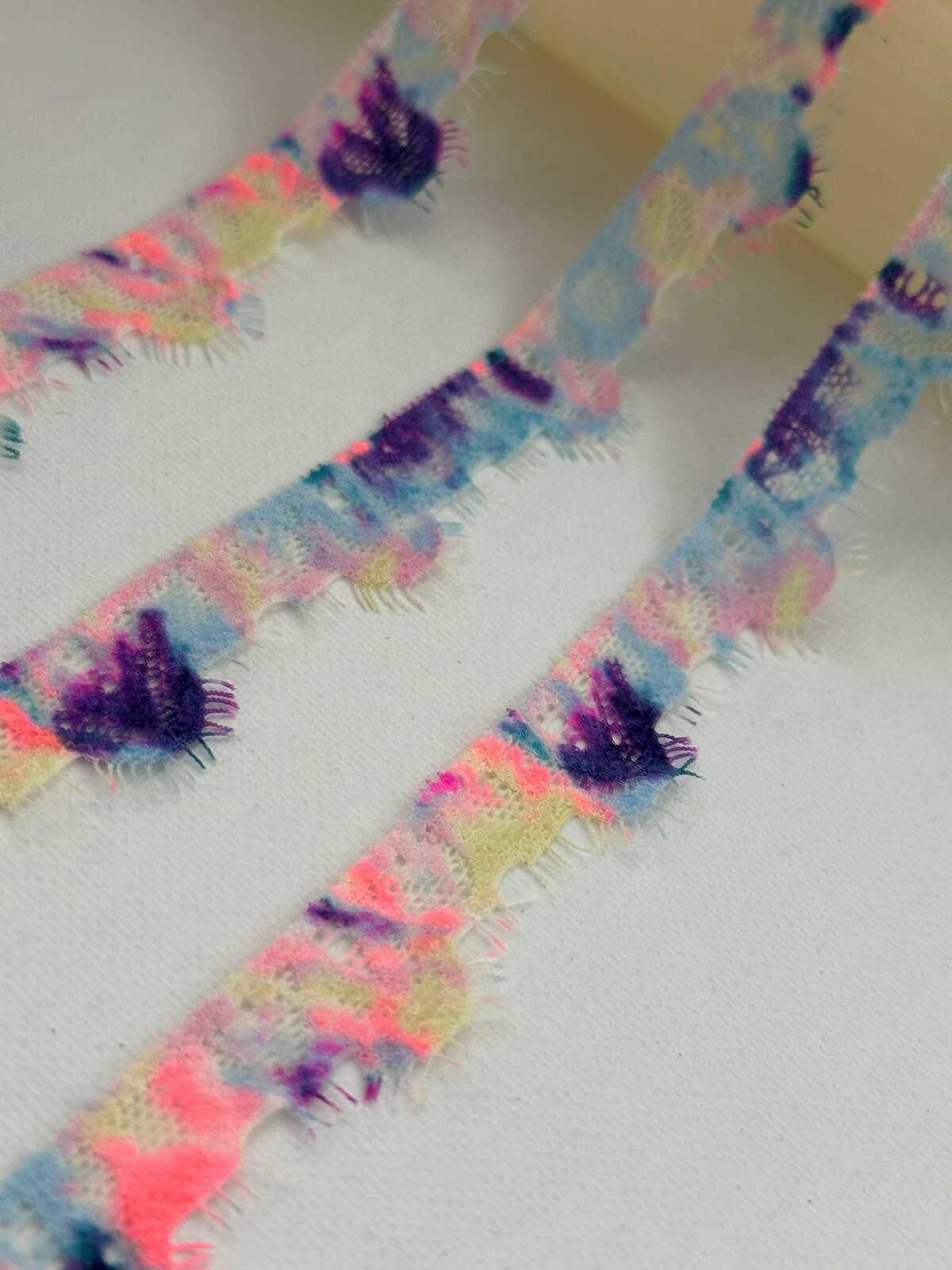 15Yds Stretch 0.7" Rainbow Eyelash Scalloped Stretch Lace Wholesale