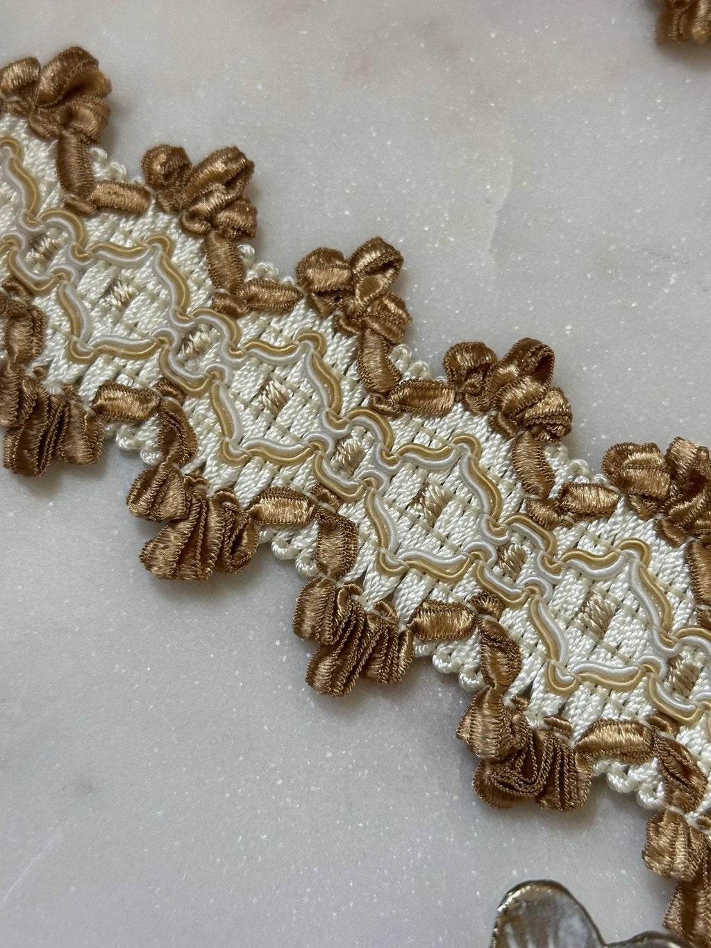 Luxury Gold Ivory Baroque Braided Jacquard Trim by the Yard, Royal Crown Scalloped Ribbon for Crafts, 1.5", Retail Wholesale Bulk