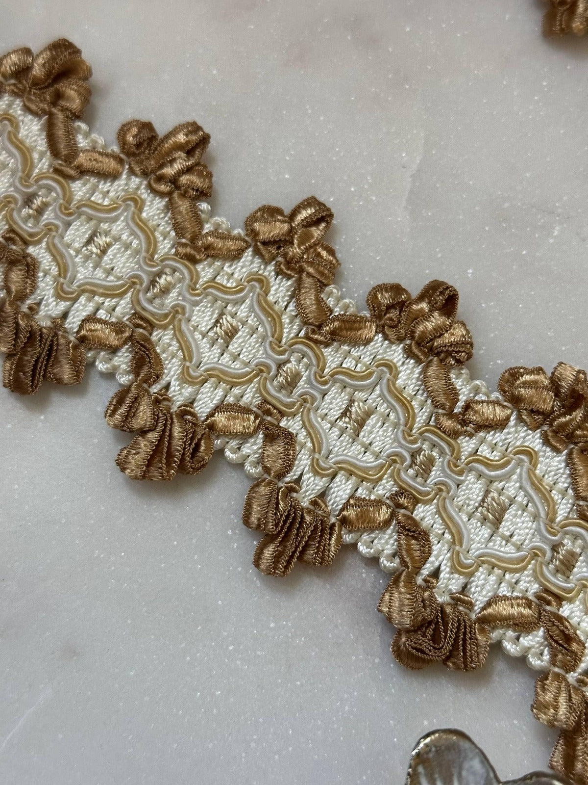 Luxury Gold Ivory Baroque Braided Jacquard Trim by the Yard, Royal Crown Scalloped Ribbon for Crafts, 1.5", Retail Wholesale Bulk