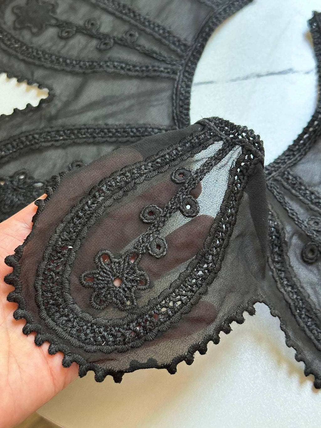 Black Organza Embroidered Lace Collar Detachable Peter Pan Neckline Applique Statement Bodice Motif for Gowns Blouses Crafts, 6"
