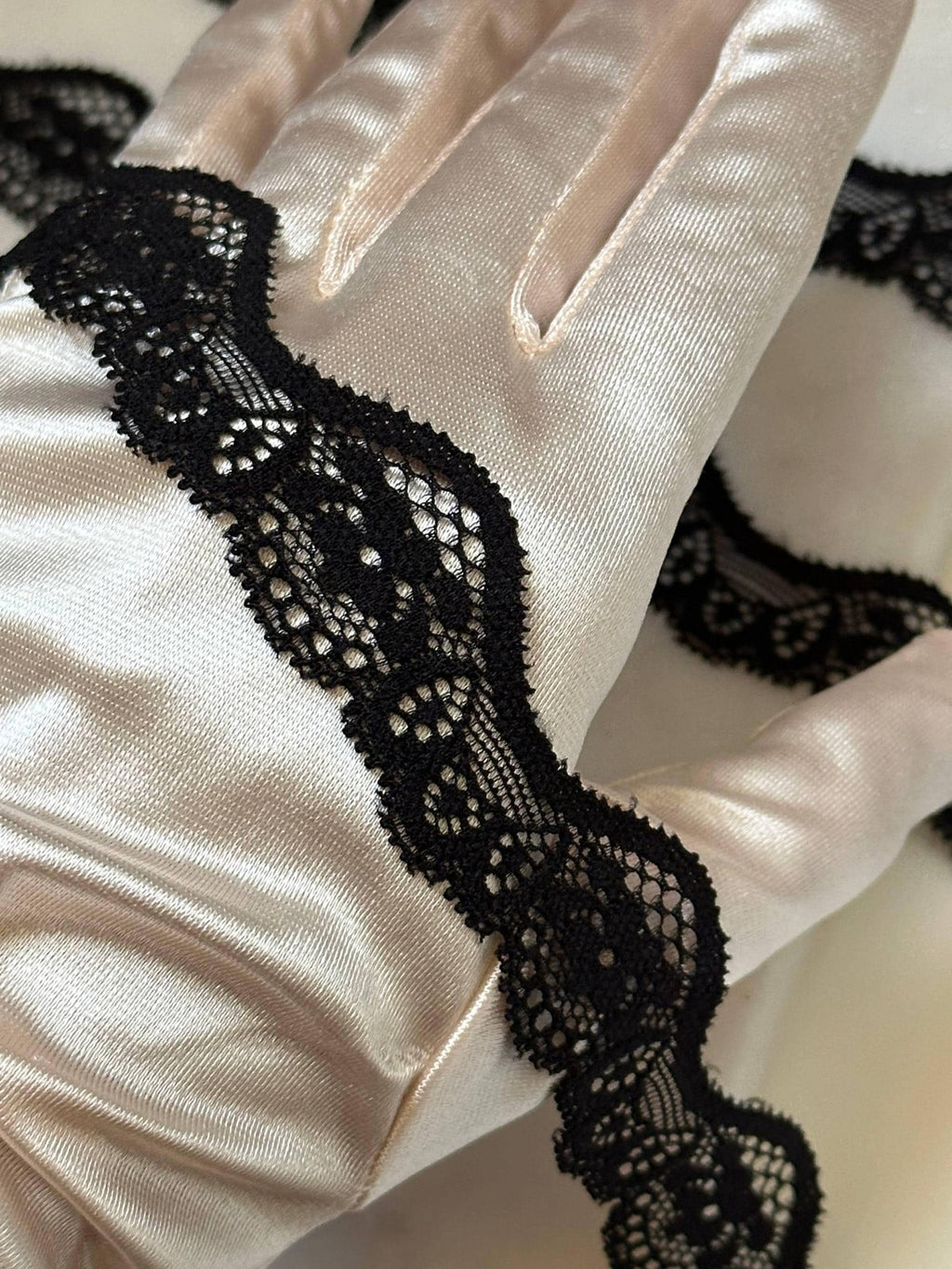 10yds Black Scalloped Wave Stretch Lace Trim by Yard, Elastic Ribbon, Soft Skin Friendly Coquette Craft Supply, 1", Retail Wholesale Bulk