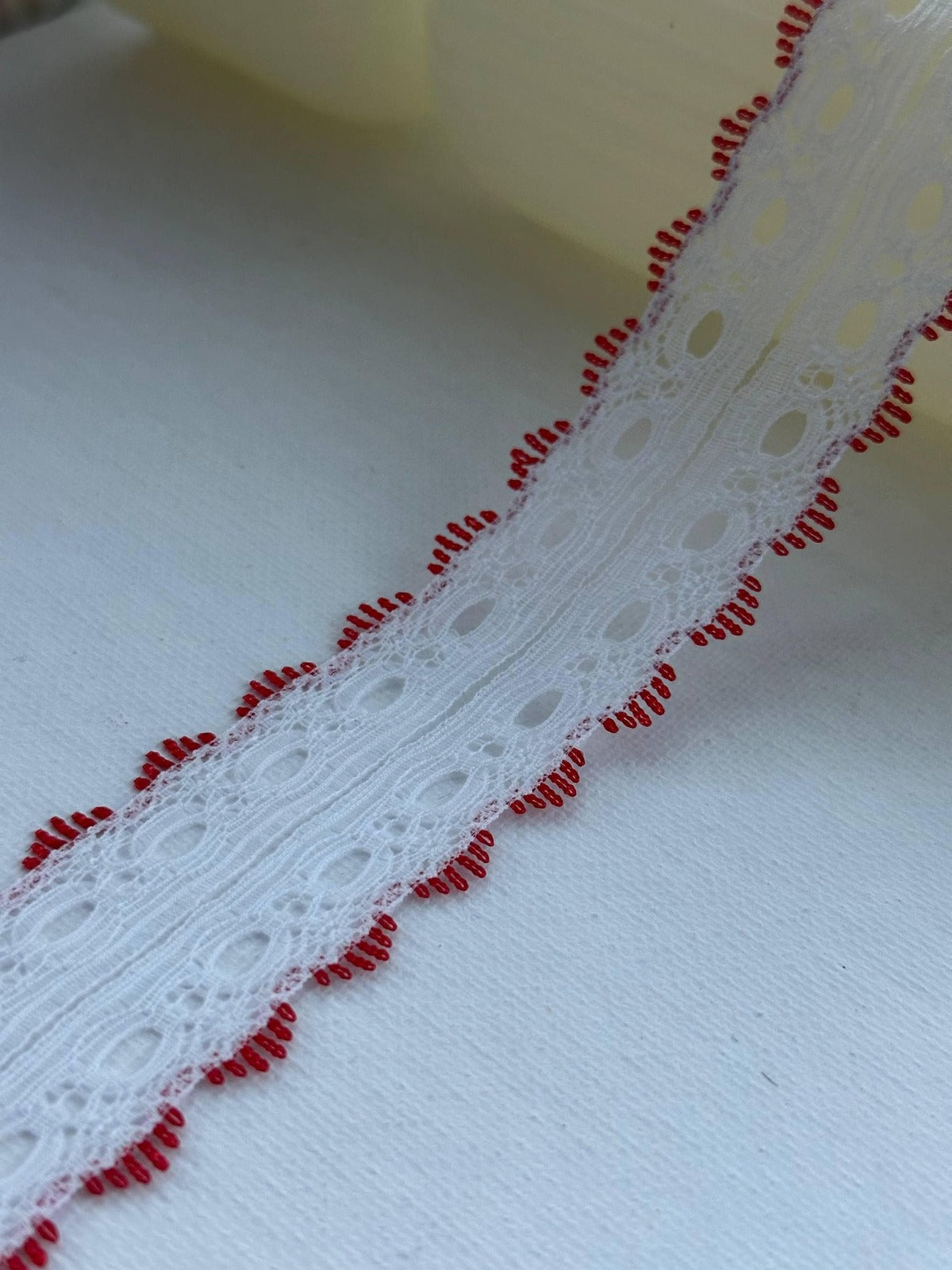 10Yds Non-Stretch 1.1" White Red Split Beading Insertion Eyelet Lace Wholesale