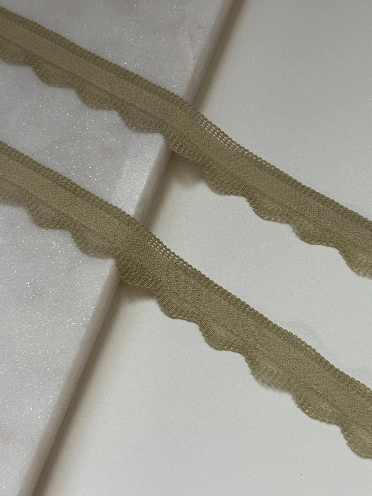 10yds  Oatmeal Elastic Lace Trim, 0.8" Scalloped Ribbon, Coquette Y2K Lace, Lingerie Lace, DIY Sewing Craft, Retail Wholesale