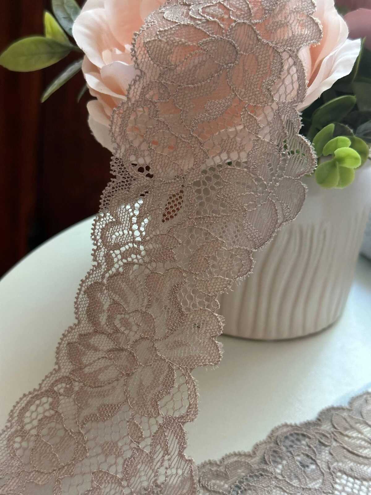 10yds Soft Oatmeal Beige Floral Wavy Stretch Lace Trim by the Yard, Scalloped Elastic Ribbon for Coquette Crafts, 2.8"Retail Wholesale Bulk