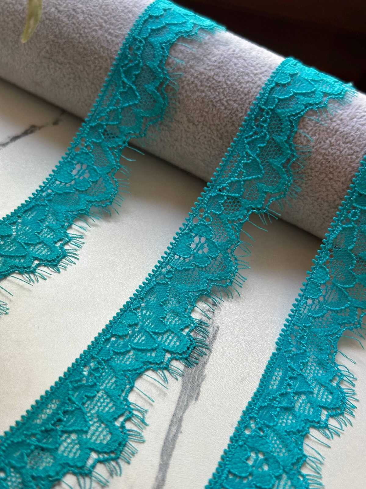 10yds Soft Peacock Teal Blue Floral Eyelash Chantilly Lace Trim by the Yard, Narrow Eyelash Scalloped Ribbon for Apparel Crafts 1" Wholesale