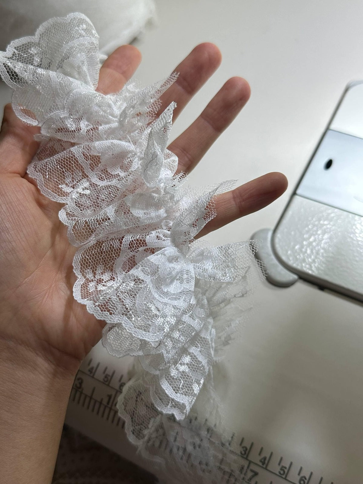 10yds 2 Inch Scalloped Lace Trim, Vintage Style Floral Mesh Lace Ribbon White Embroidered Lace for Wedding Dress, Bridal Veil, Crafting