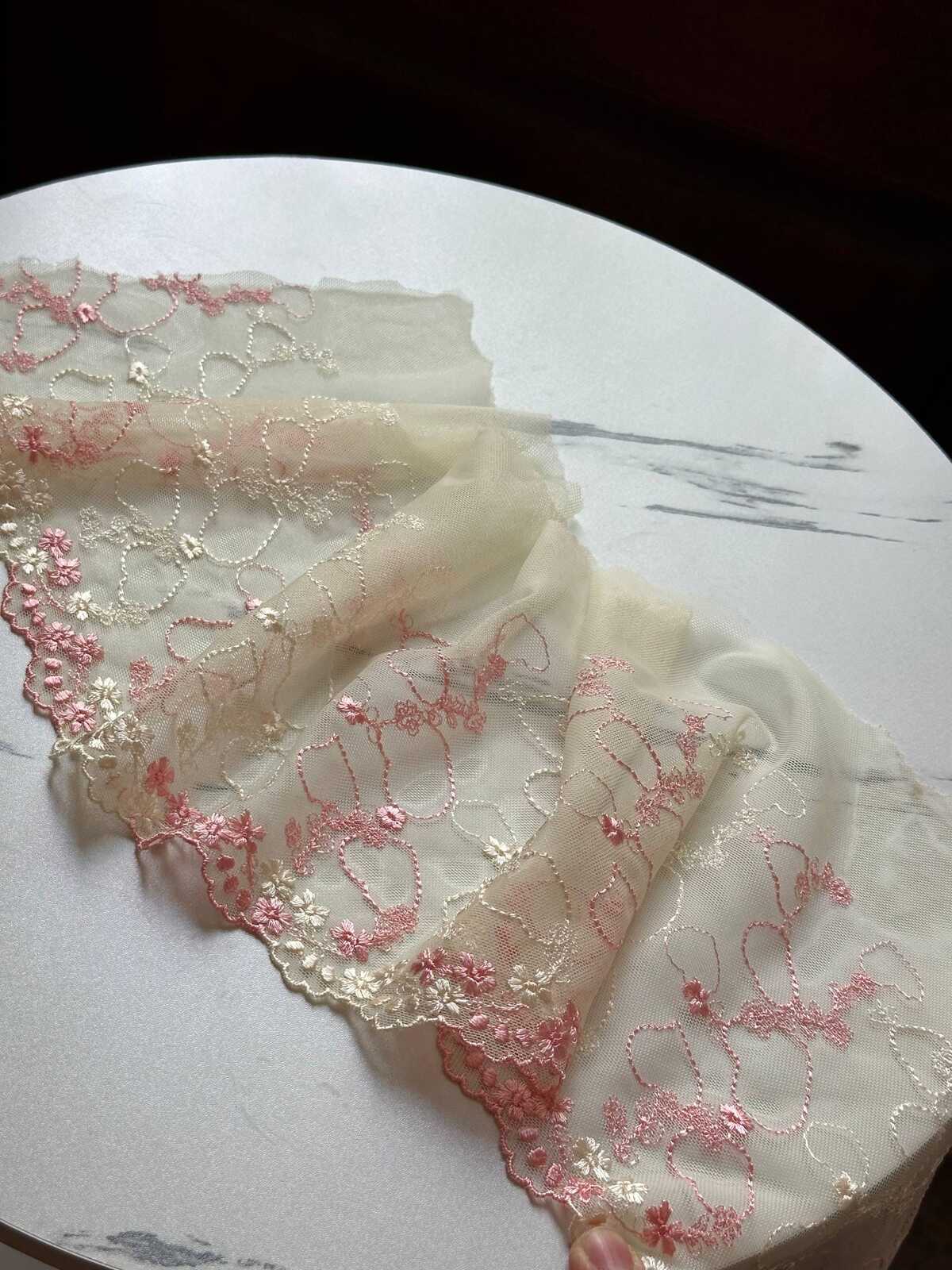 Two Tone Cream & Pink Hearts Embroidered Mesh Tulle Lace Trim Single Scalloped Edge Non Stretch Ribbon for Gowns Lingerie Crafts Sewing,6.5"