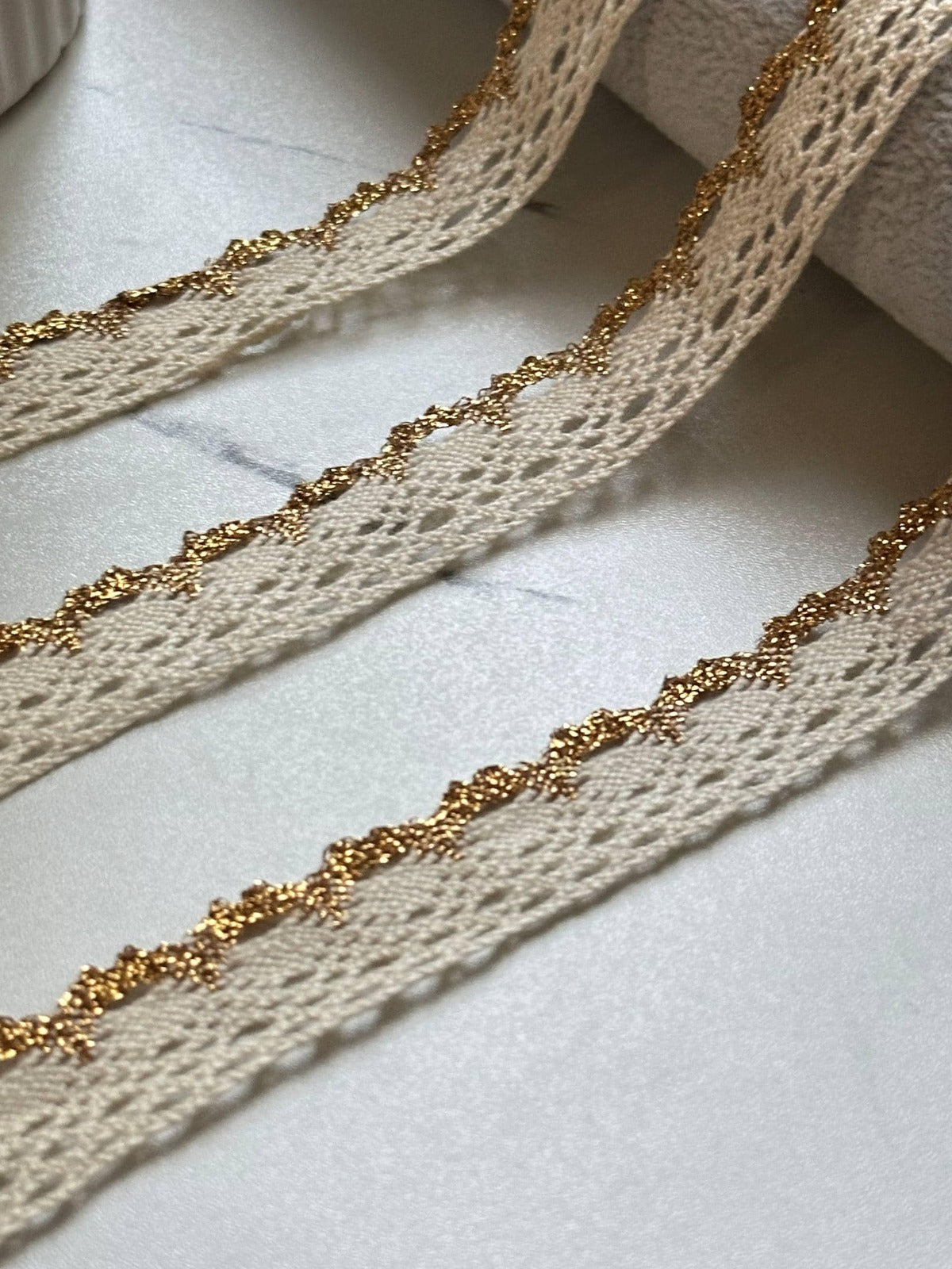 10yds  Cotton Lace Trim with Gold Edge by Yard, 0.7" Openwork Ribbon, Metallic Scalloped Border, Coquette Craft  DIY Sewing Retail Wholesale