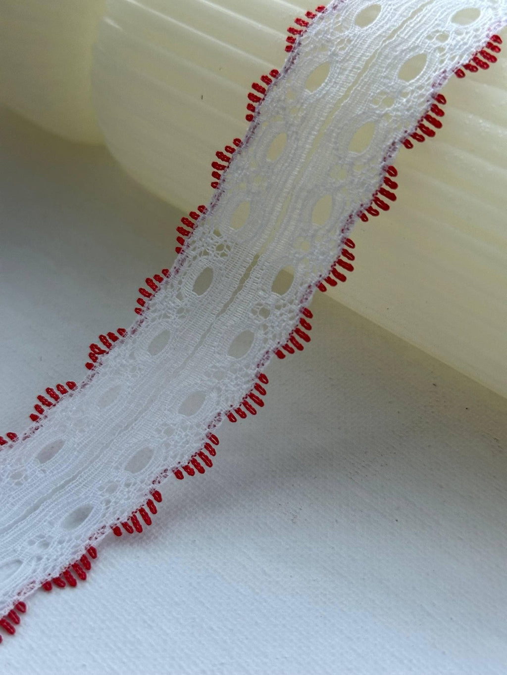 10Yds Non-Stretch 1.1" White Red Split Beading Insertion Eyelet Lace Wholesale