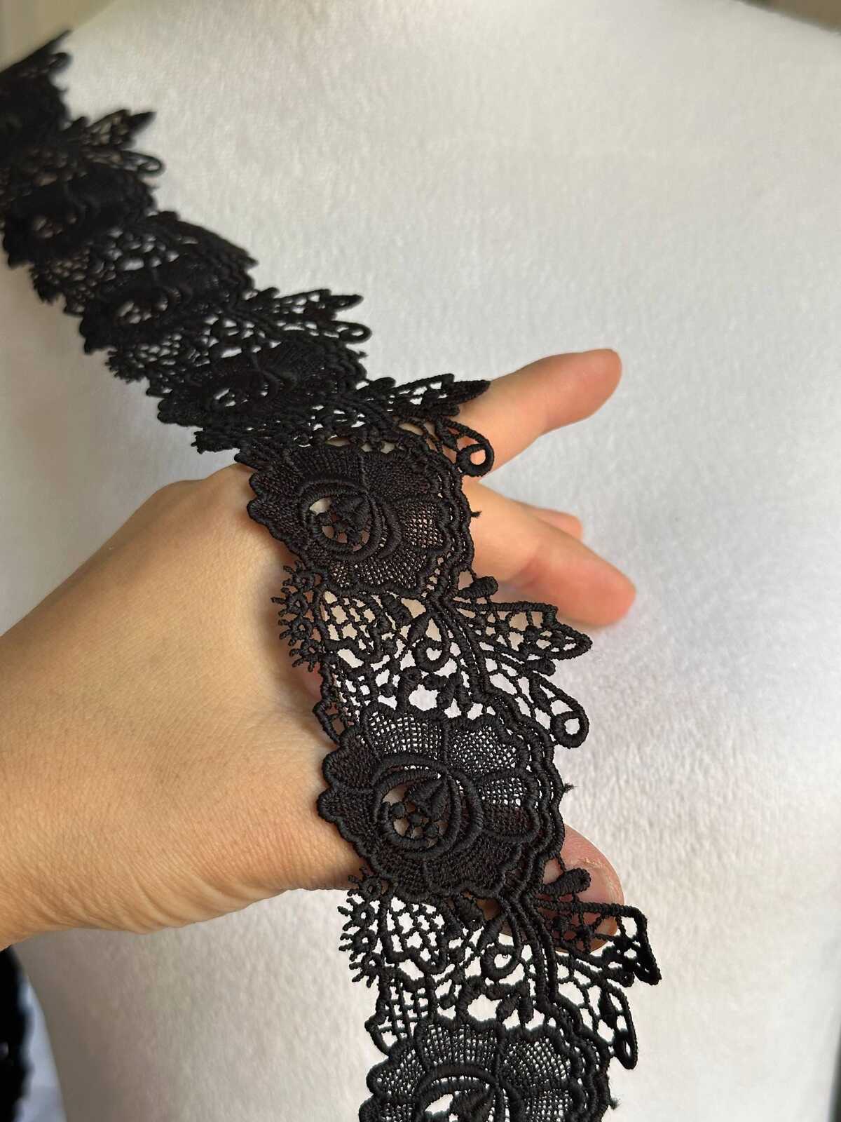 Gothic Black Venetian Guipure Chemical Water Soluble Floral Lace Trim Heavyweight Embroidered Rose Ribbon for Gowns Crafts Sewing, 1.5"