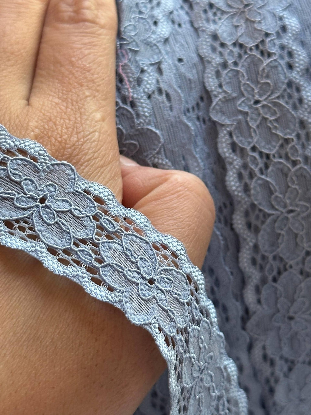 10yds  Soft Dusty Slate Blue Floral Stretch Lace Trim by the Yard, Narrow Scalloped Elastic Ribbon for Coquette Crafts, 1" Retail Wholesale