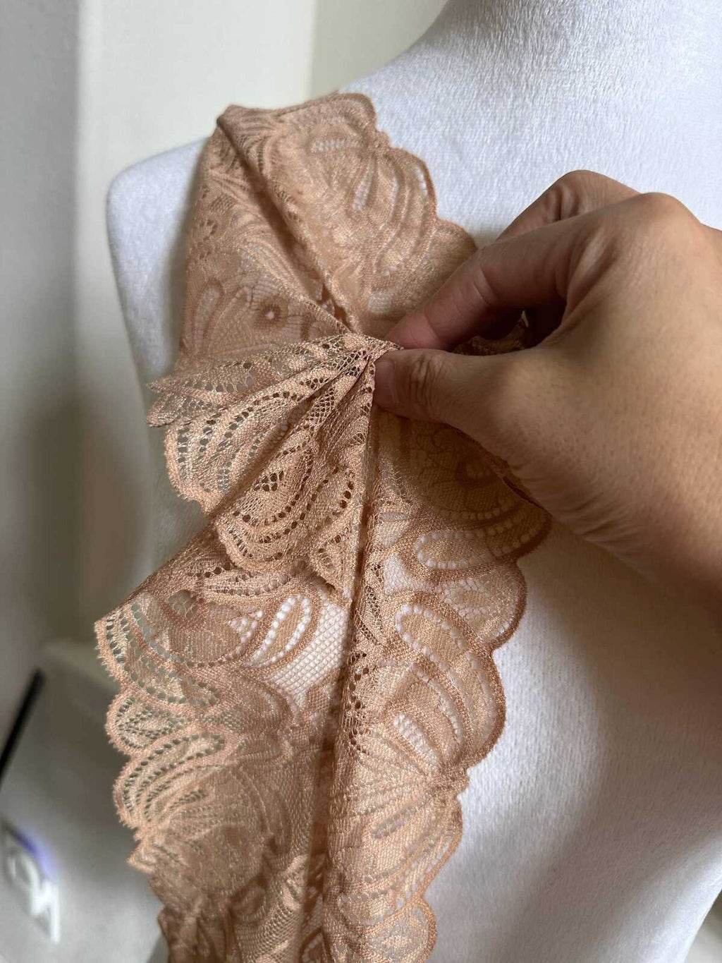 5yds  5" Champagne Gold Stretch Lace Trim Wide Nude Elastic Galloon Scalloped Edge Floral Ribbon for Lingerie Underwear Garment Sewing