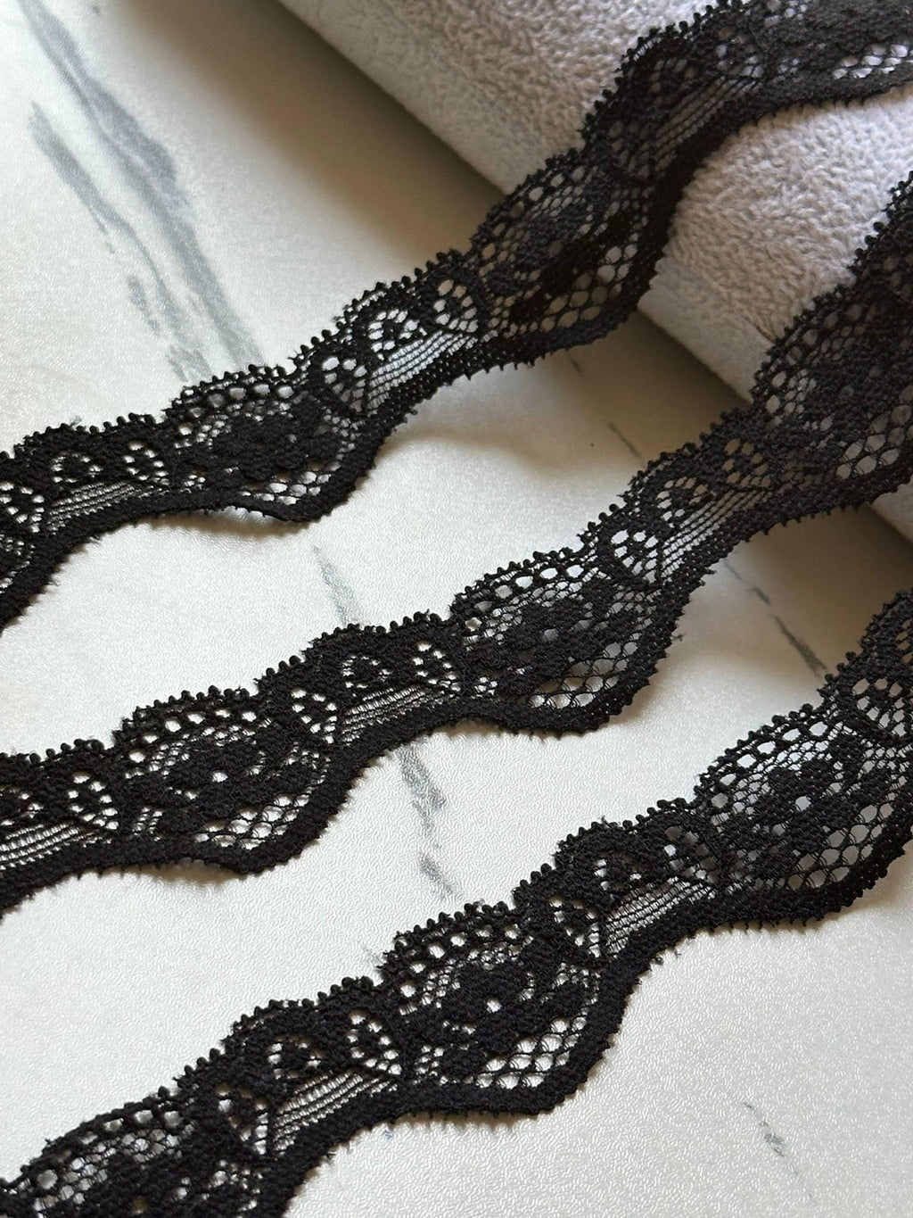 10yds Black Scalloped Wave Stretch Lace Trim by Yard, Elastic Ribbon, Soft Skin Friendly Coquette Craft Supply, 1", Retail Wholesale Bulk