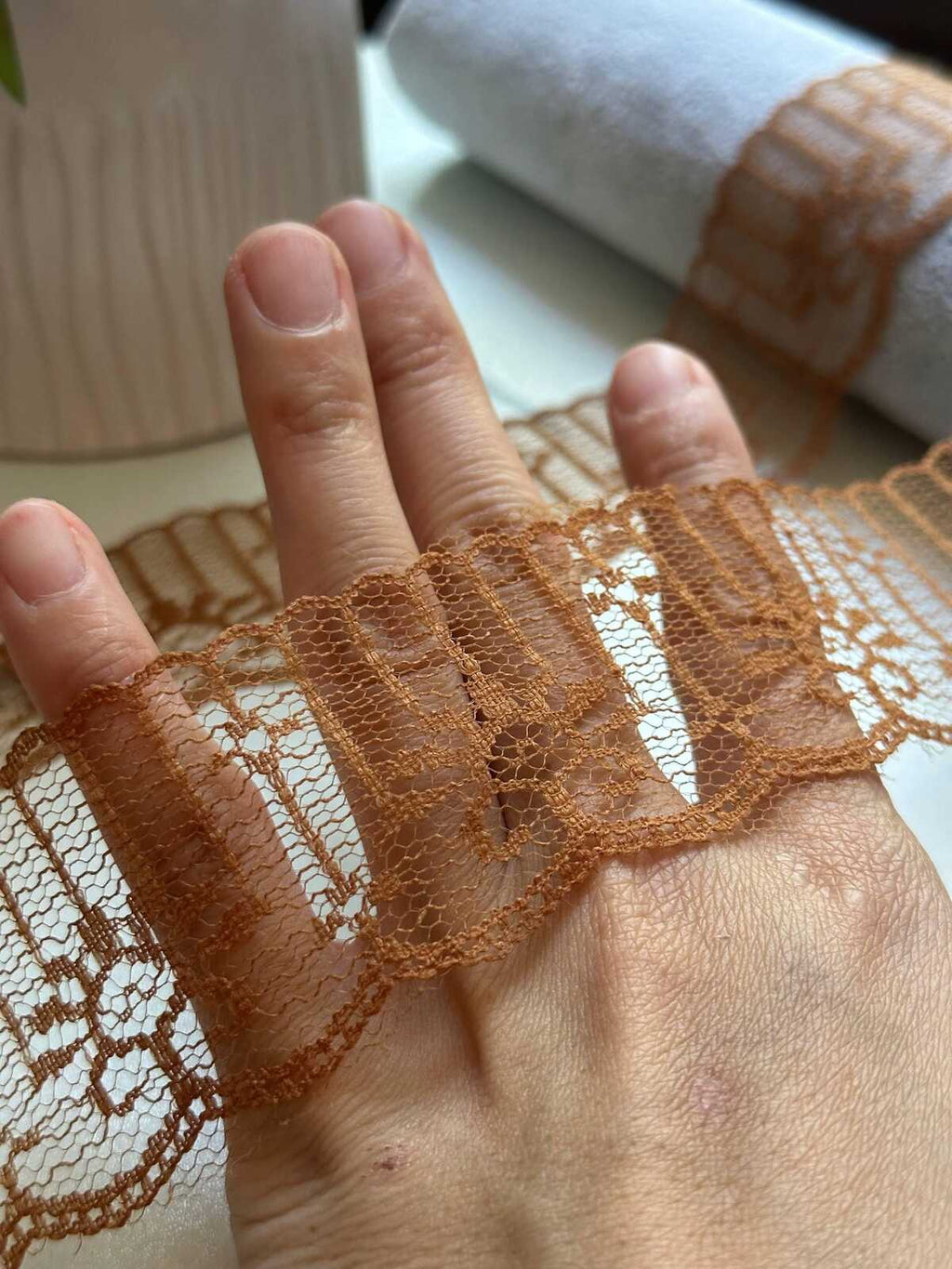 10 yds CLEARANCE！Amber Bronze Brown Rigid Non Stretch Lace Trim by the Yard, Structured Scalloped Ribbon for Hair Bows Crafts, 1.6"